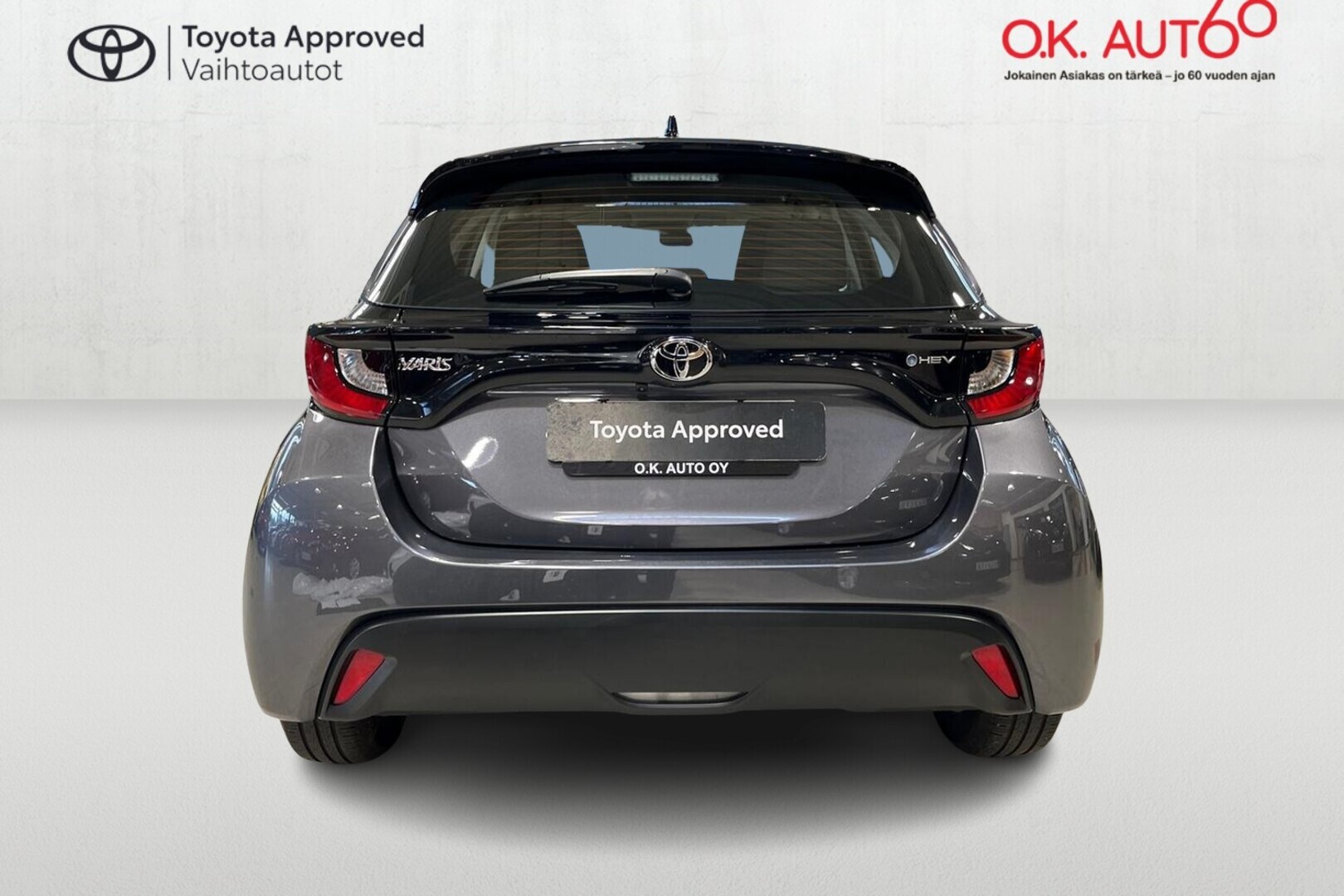 TOYOTA YARIS 6