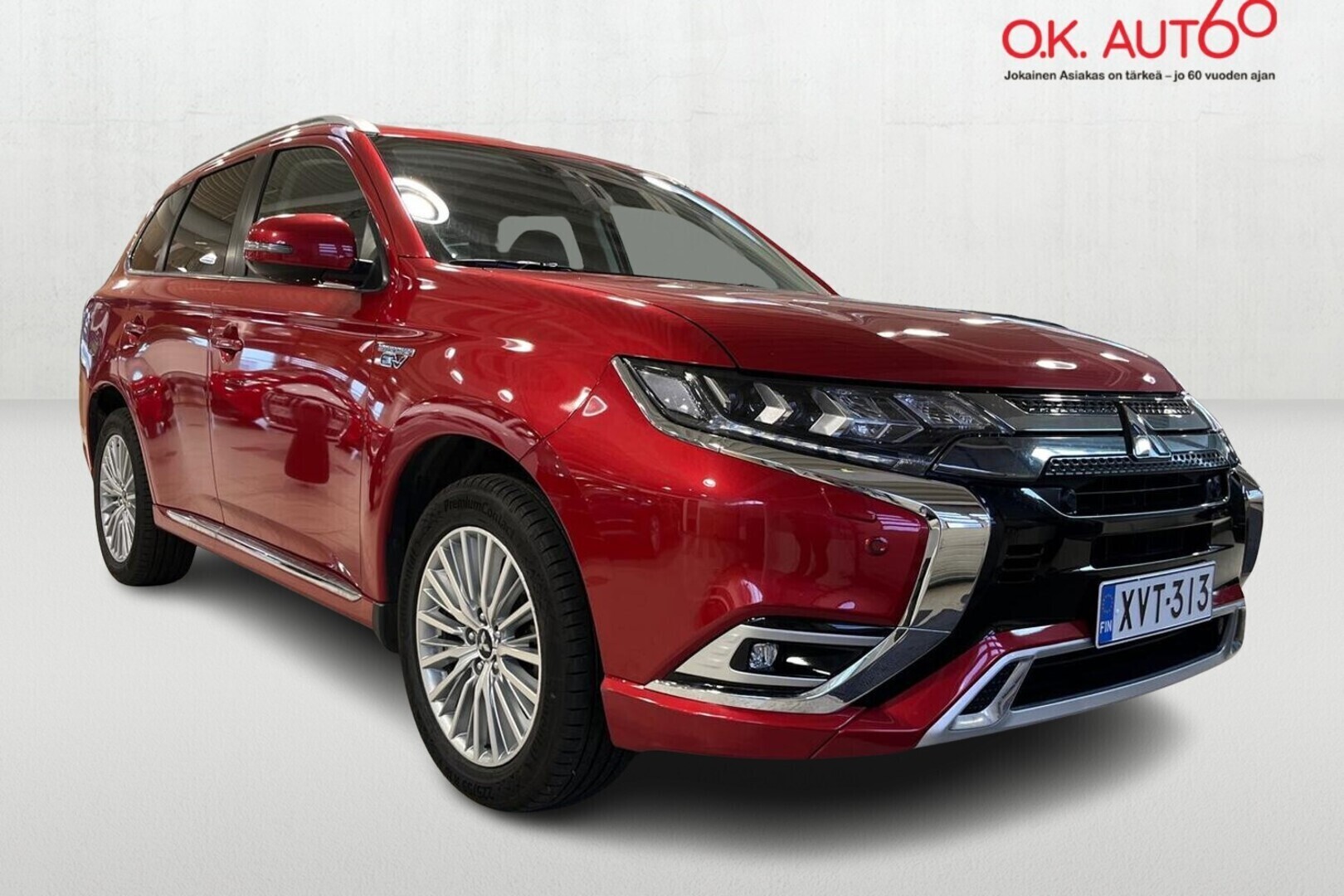 MITSUBISHI Outlander PHEV 6