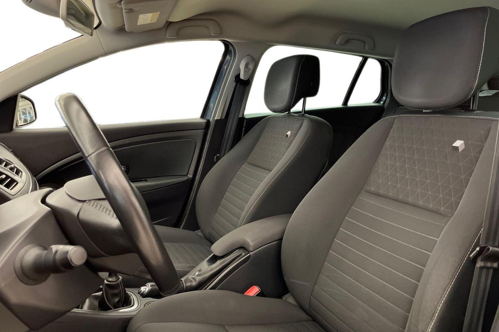 RENAULT Megane 8