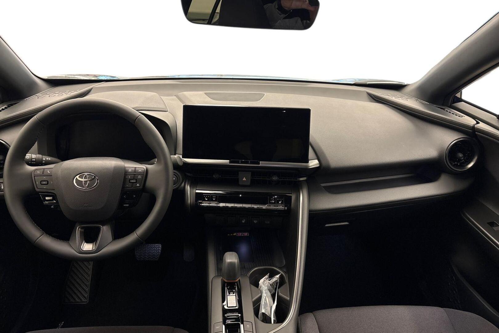 TOYOTA C-HR 10