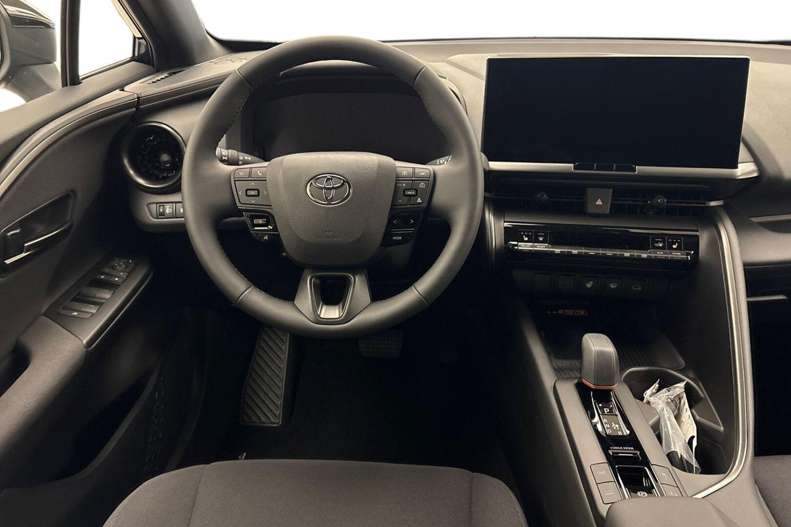 TOYOTA C-HR 11