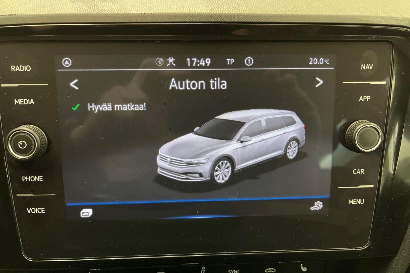 VOLKSWAGEN Passat 14
