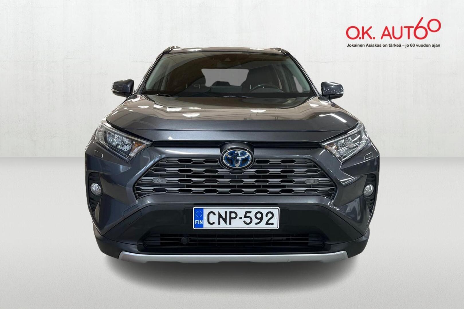 TOYOTA RAV4 7