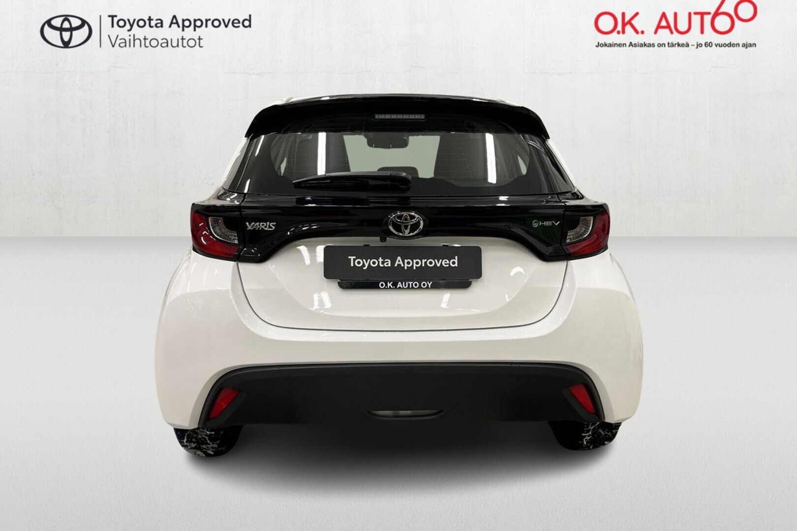 TOYOTA Yaris 4