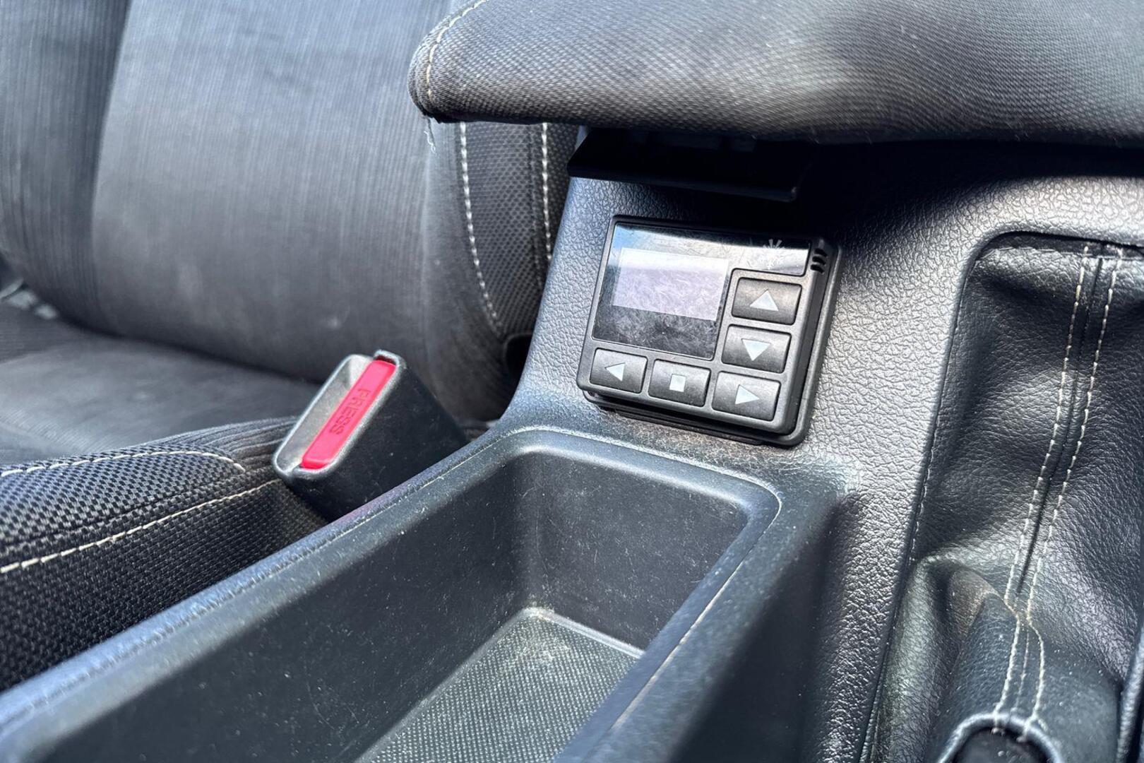TOYOTA Hilux 22