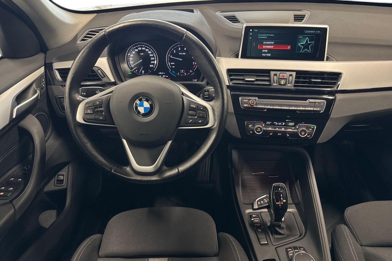 BMW X1 11