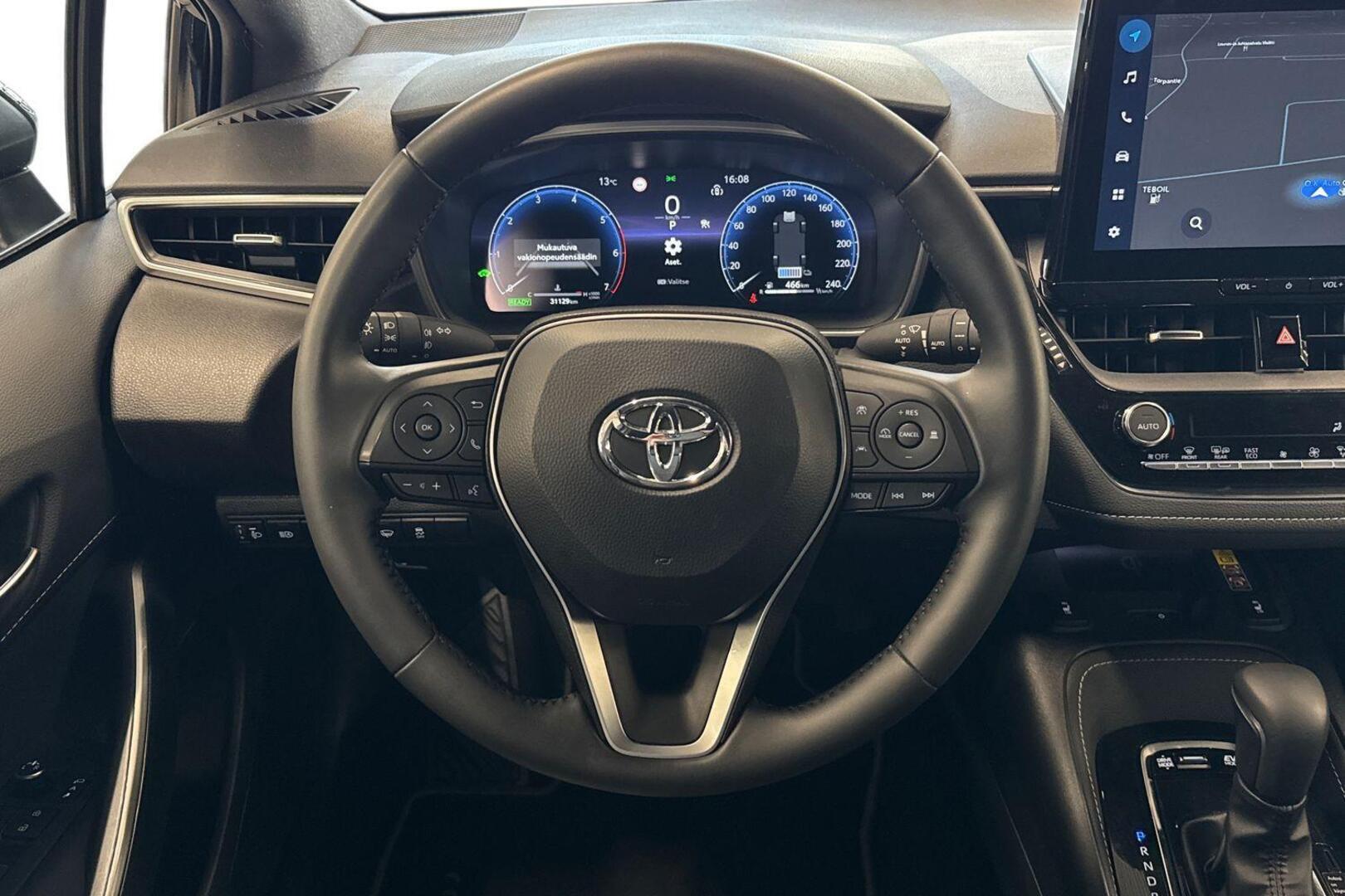 TOYOTA Corolla 13