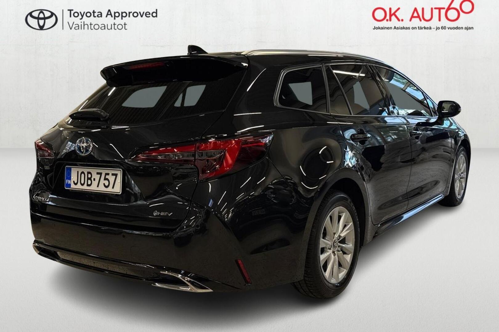 TOYOTA Corolla 5
