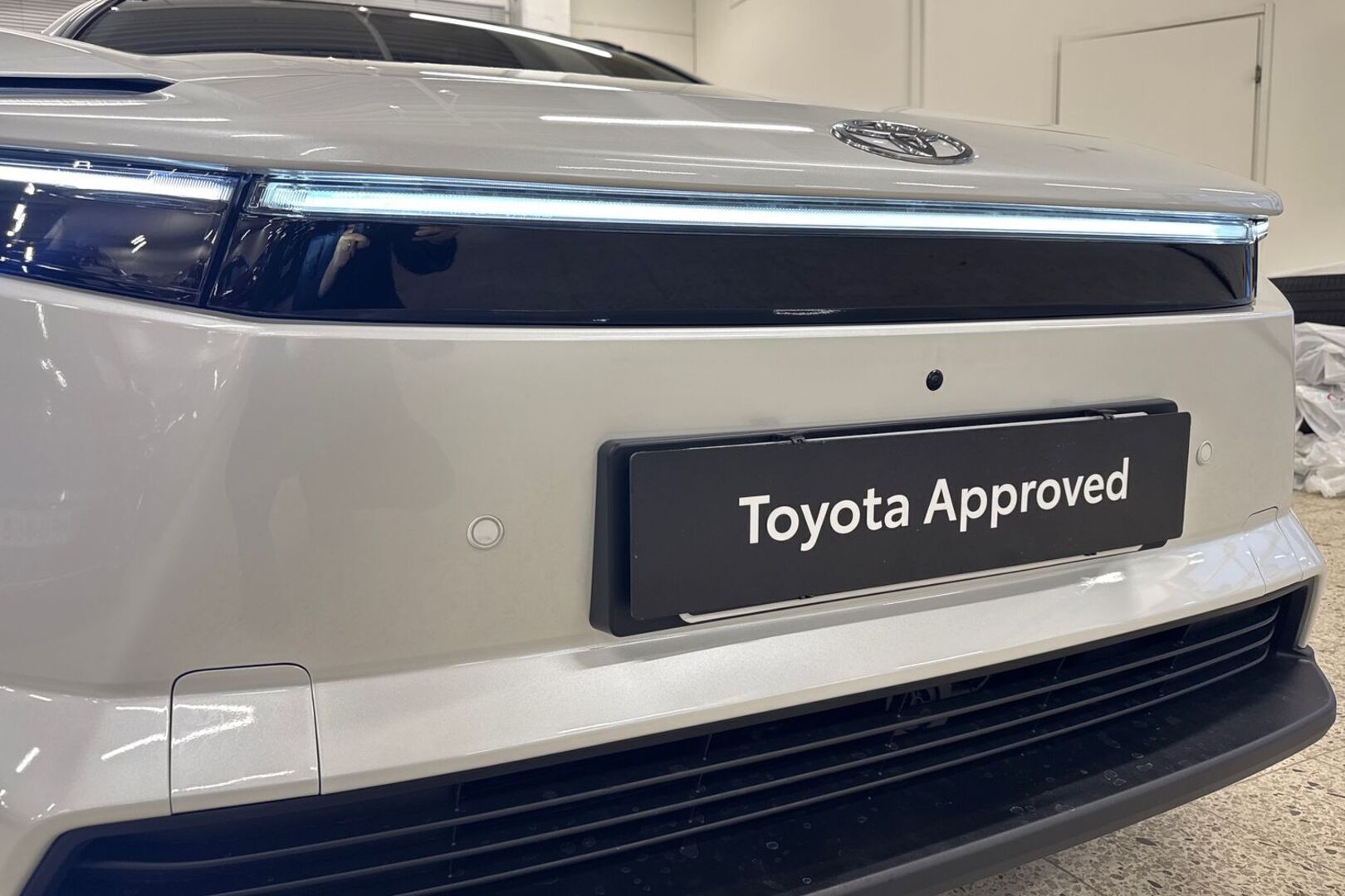 TOYOTA bZ4X 27