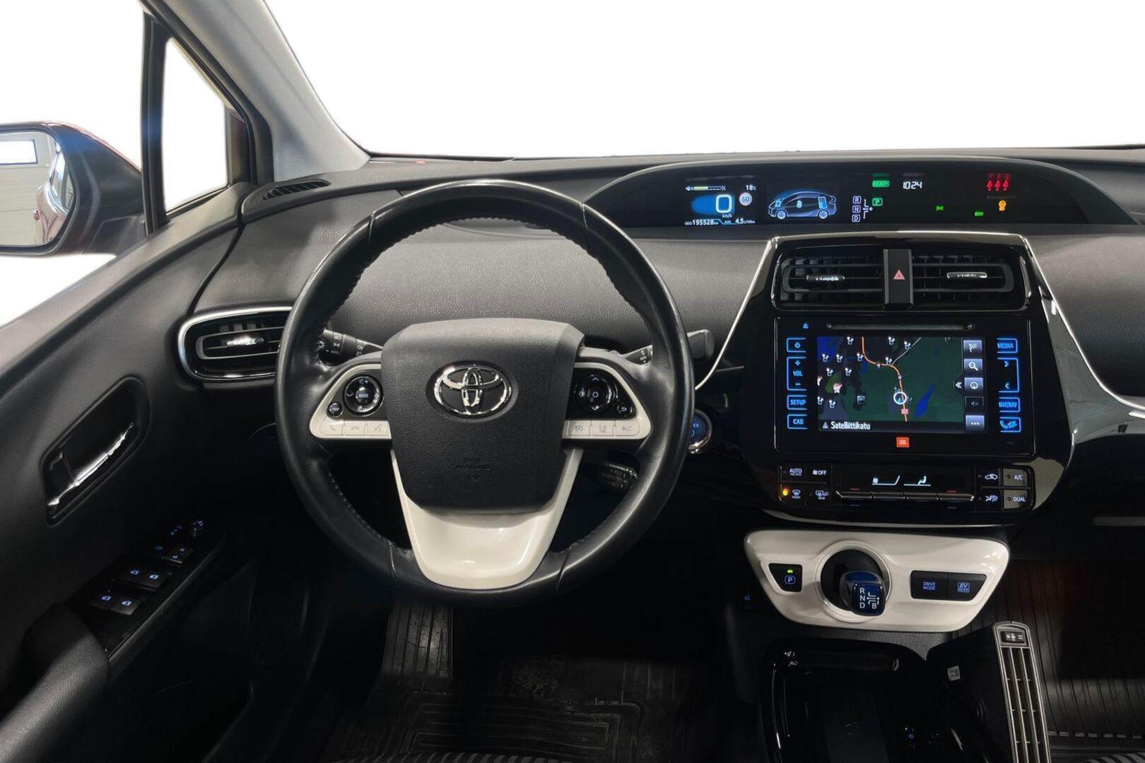 TOYOTA Prius 9