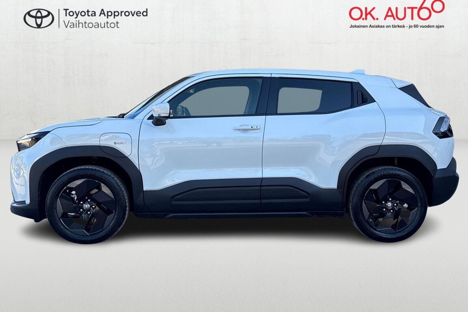 TOYOTA Urban Cruiser 2