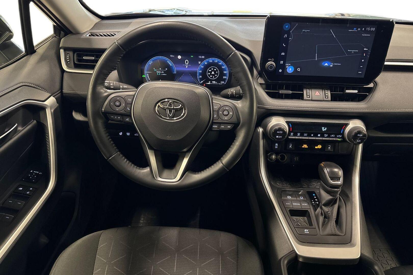 TOYOTA RAV4 12
