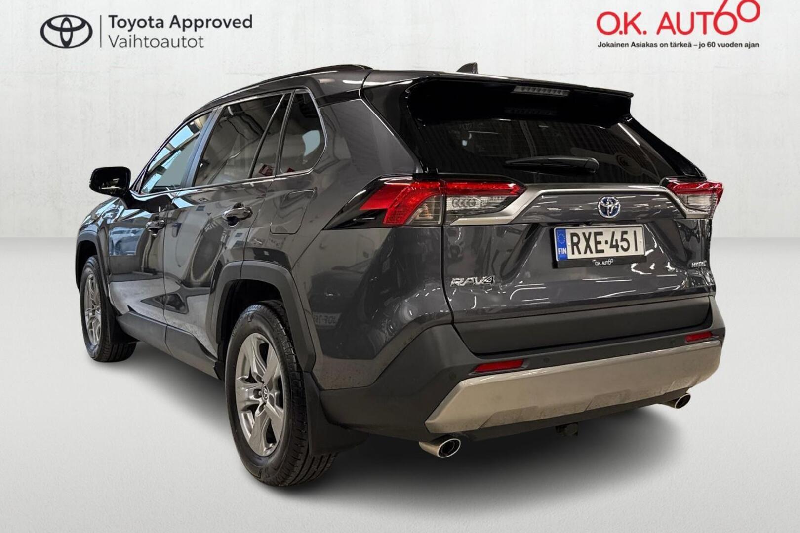 TOYOTA RAV4 3