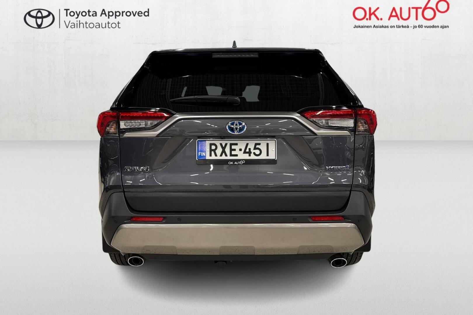 TOYOTA RAV4 4