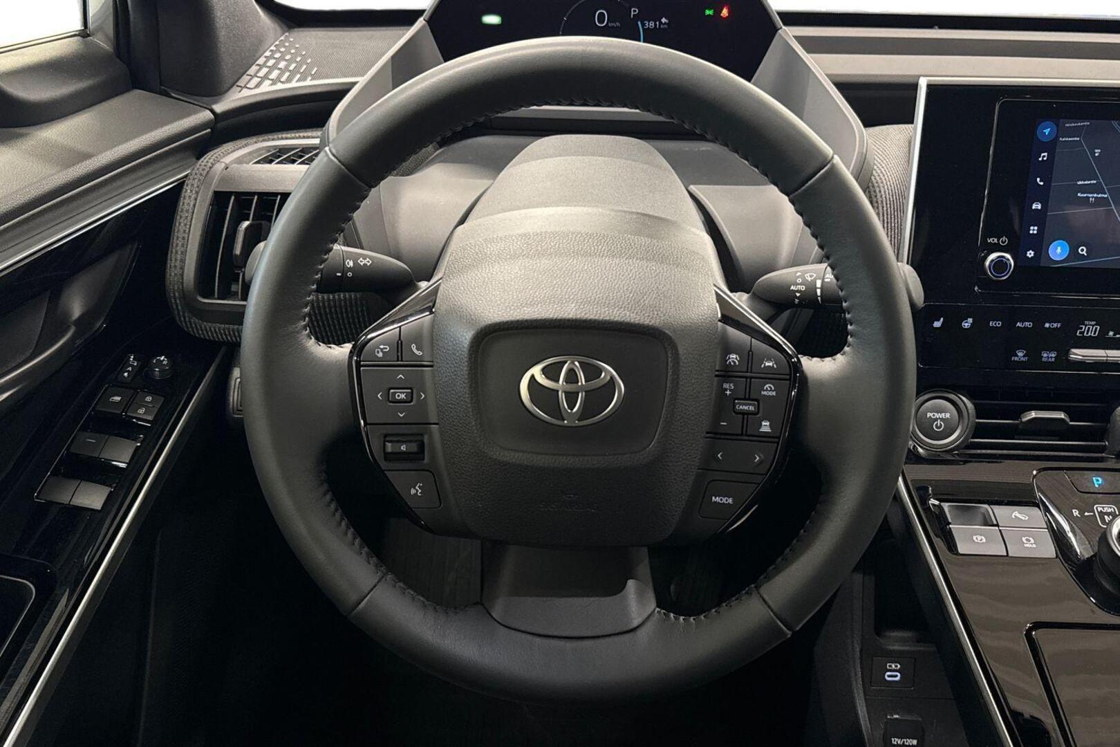 TOYOTA bZ4X 13