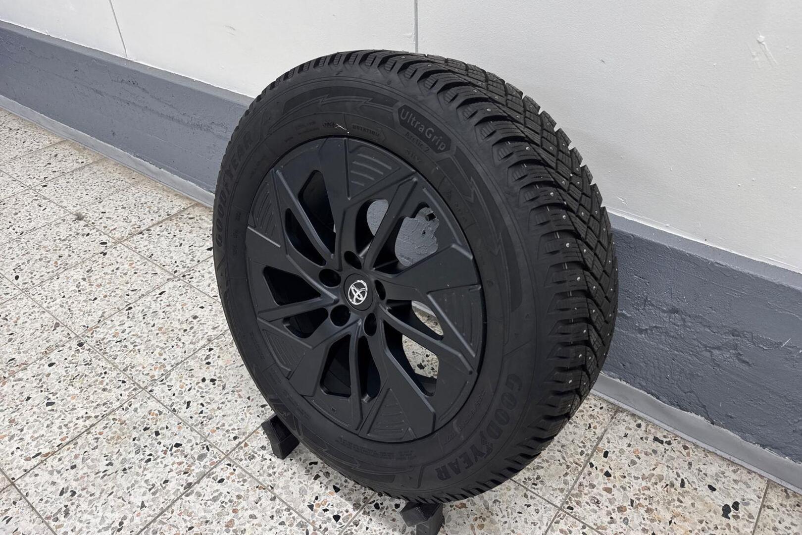 TOYOTA bZ4X 25
