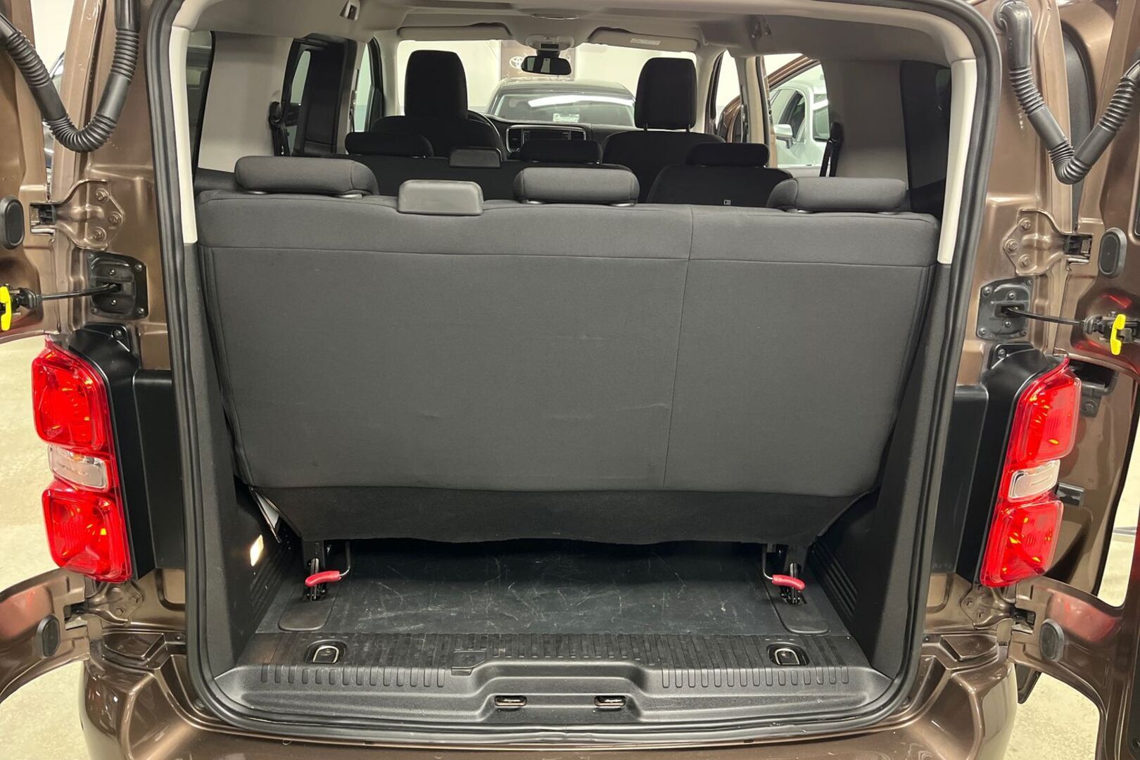 TOYOTA Proace Verso 15