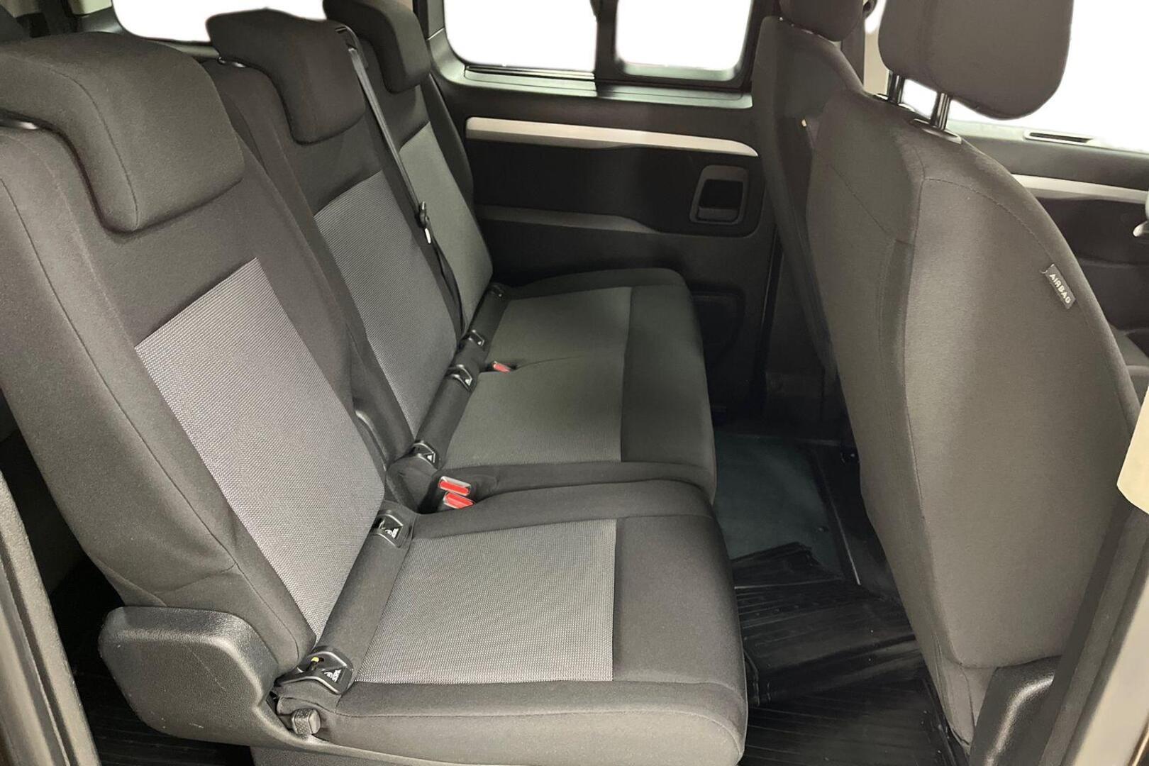 TOYOTA Proace Verso 16