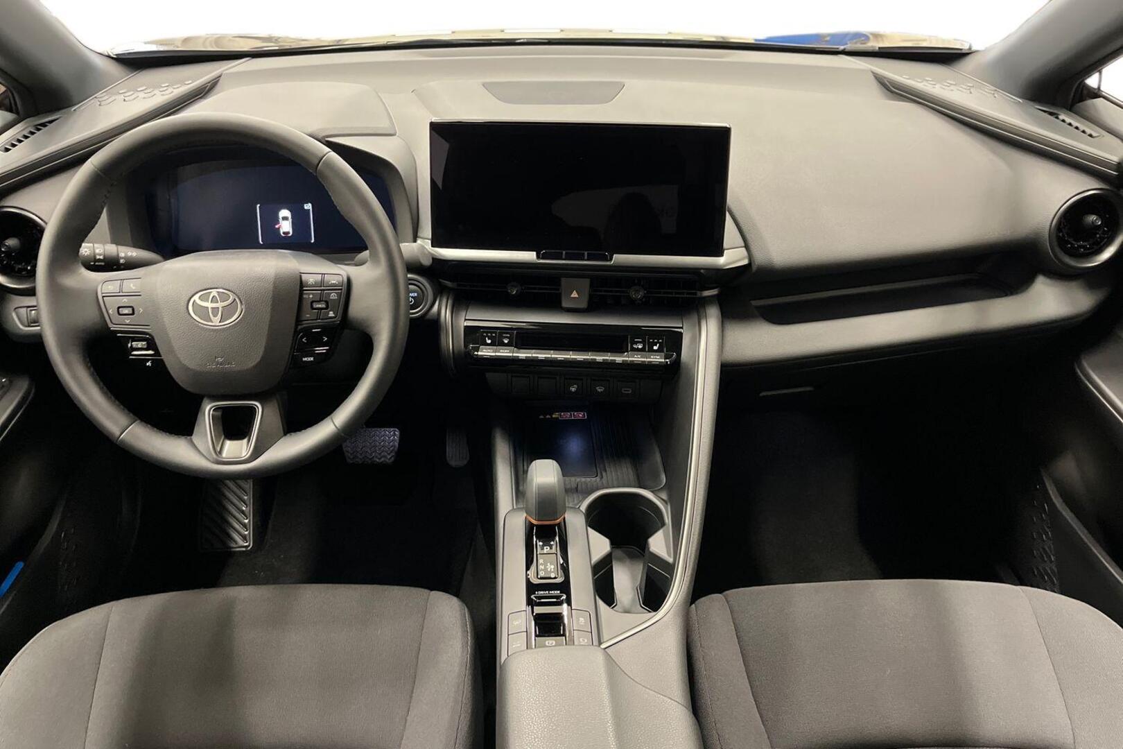 TOYOTA C-HR 11