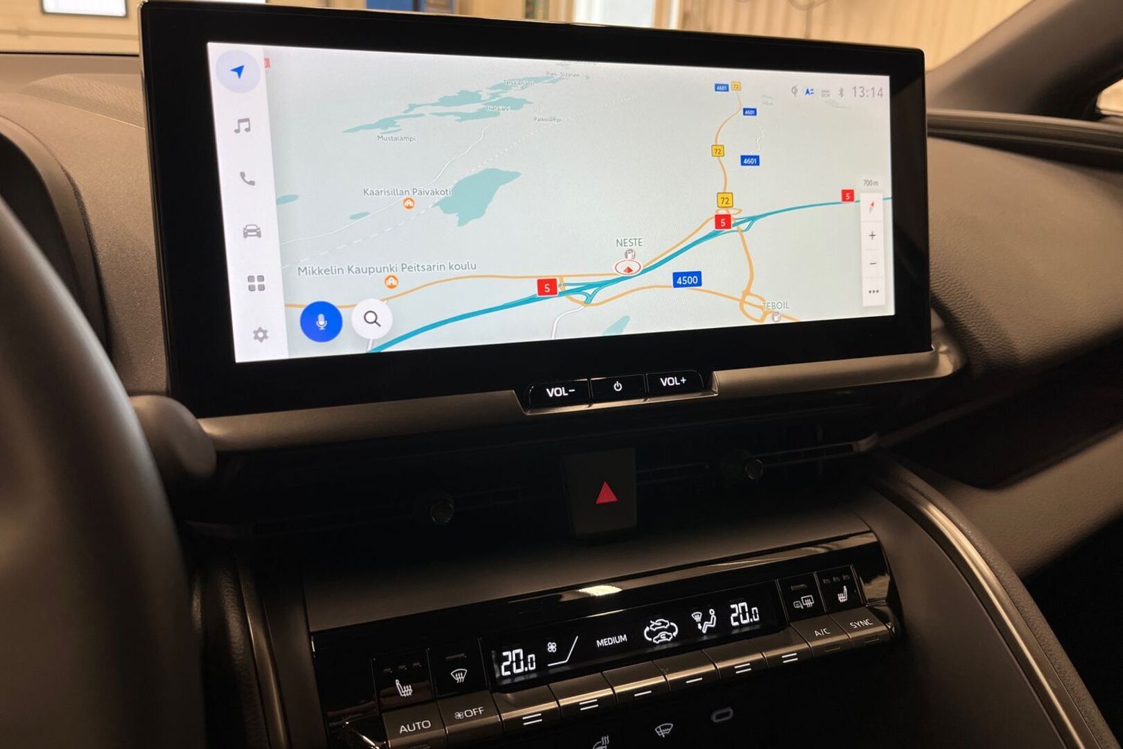 TOYOTA C-HR 15