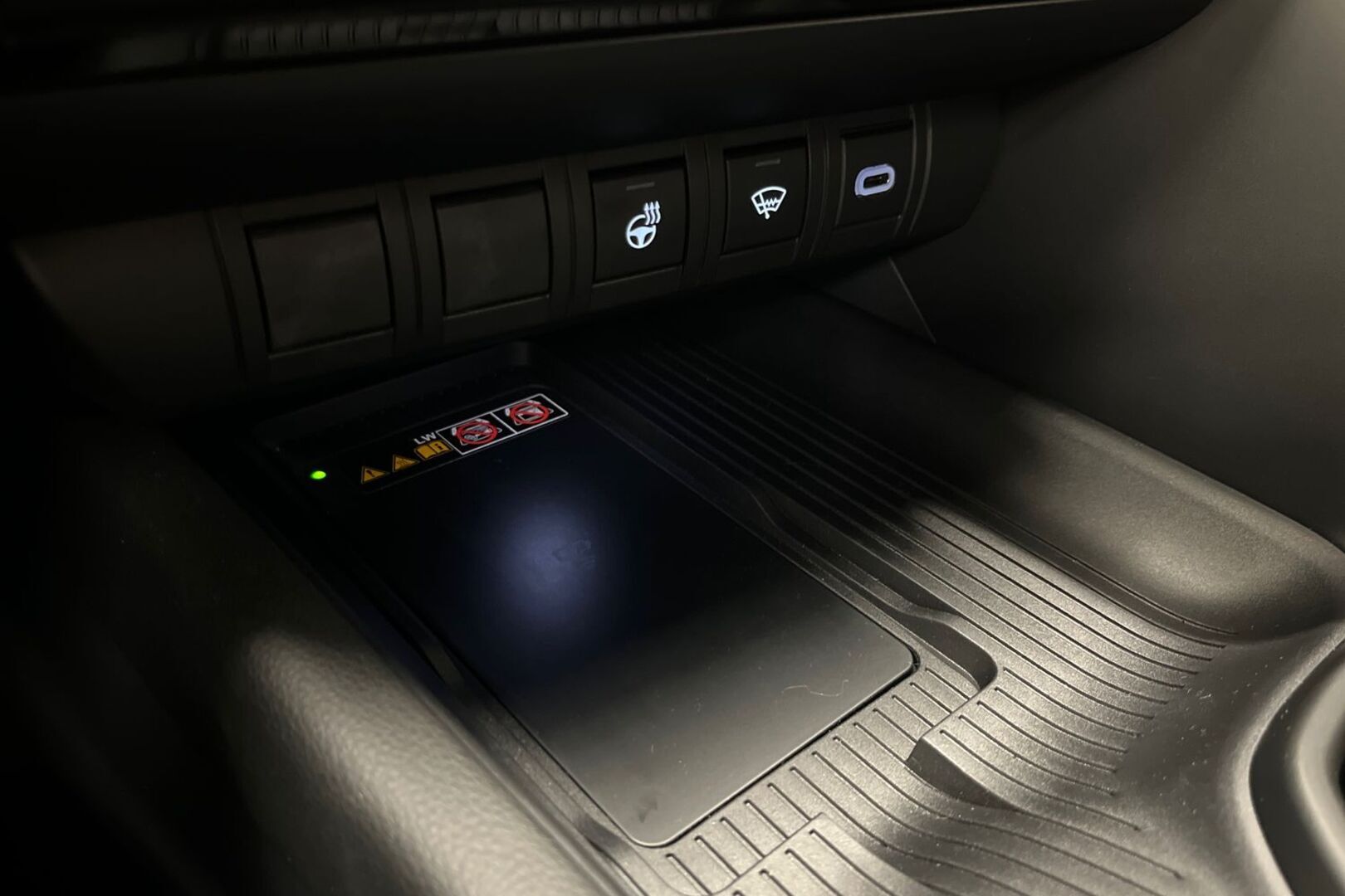 TOYOTA C-HR 22
