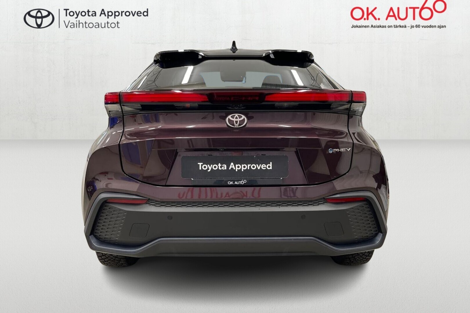 TOYOTA C-HR 5