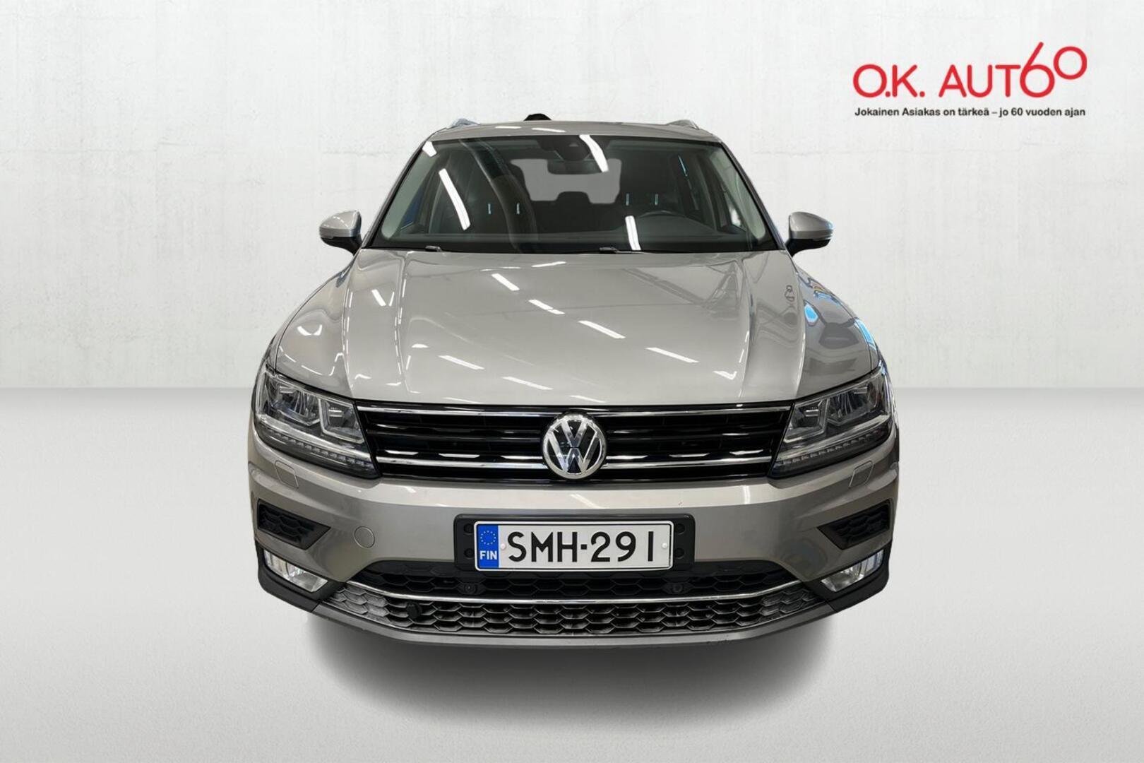 VOLKSWAGEN Tiguan 7