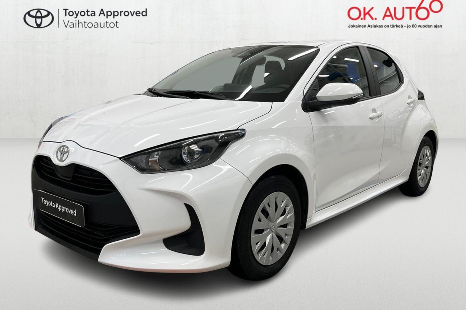 TOYOTA Yaris 1