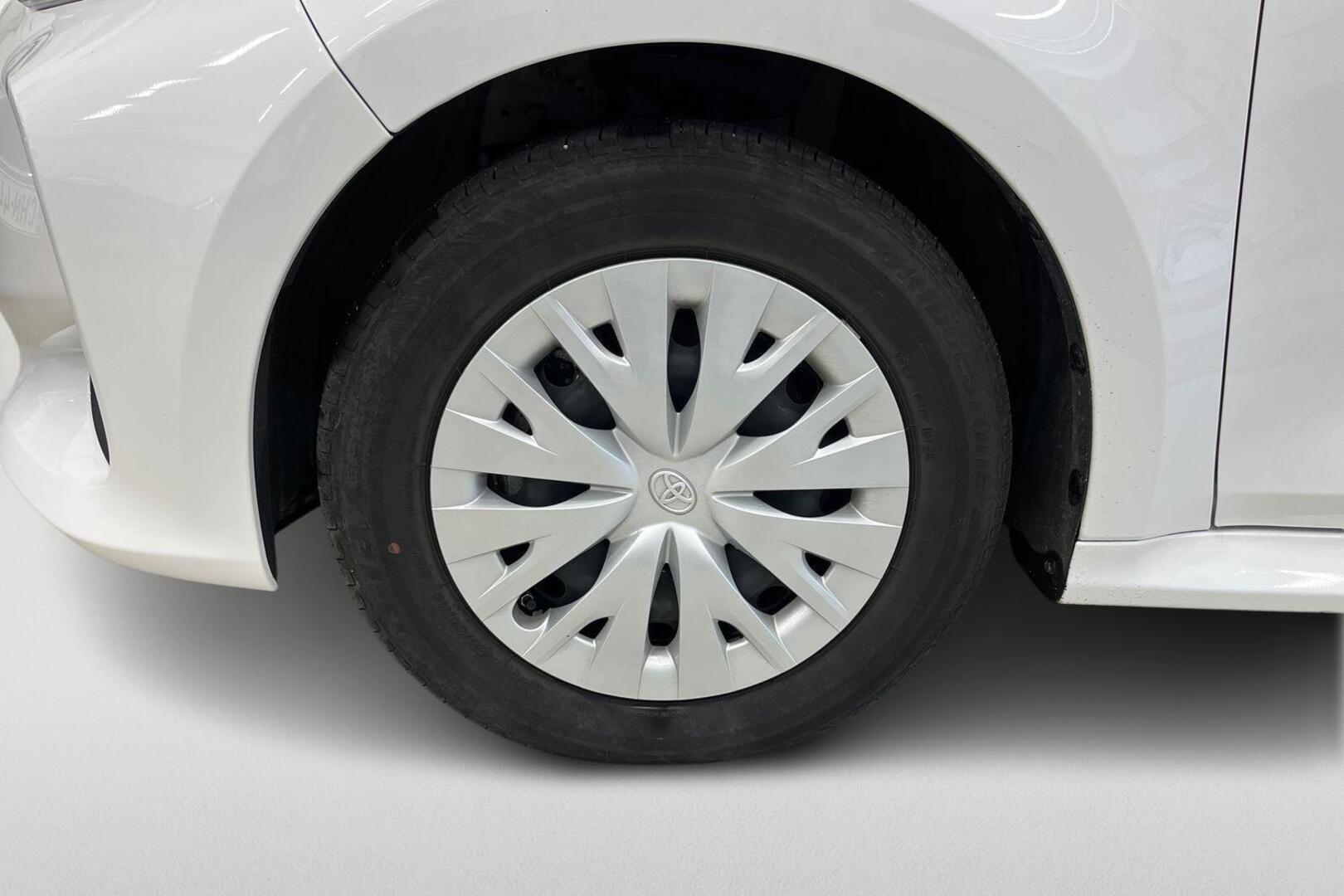 TOYOTA Yaris 20