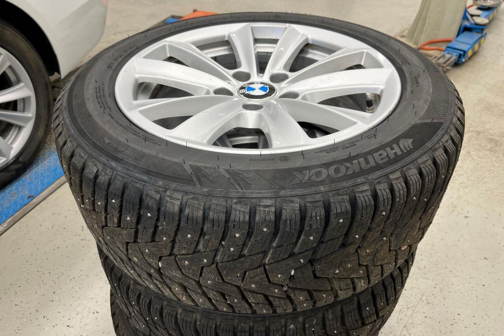 BMW 520 24