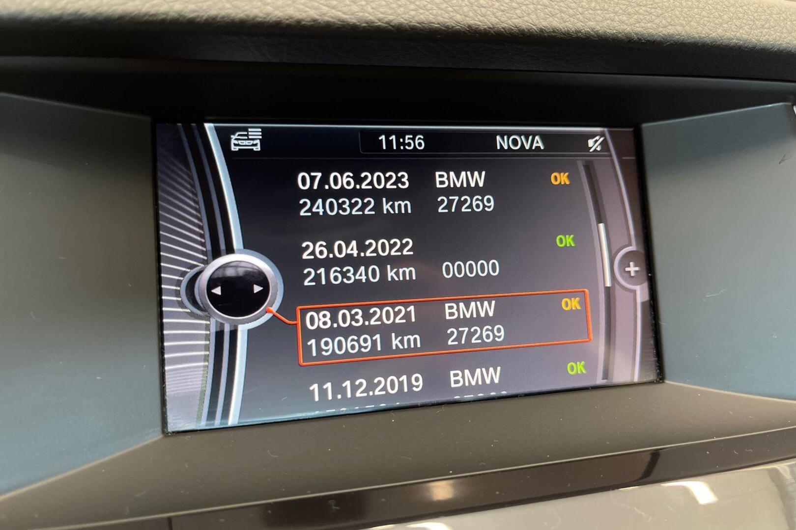 BMW 520 28