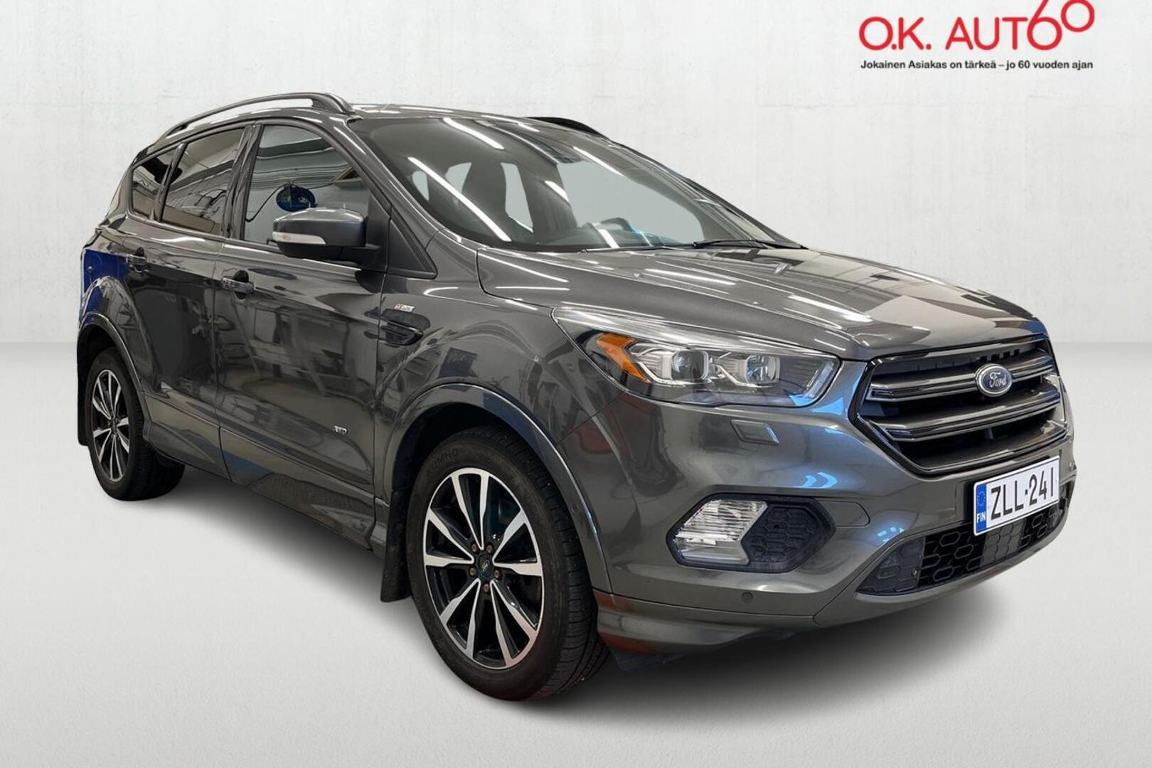 FORD Kuga 6