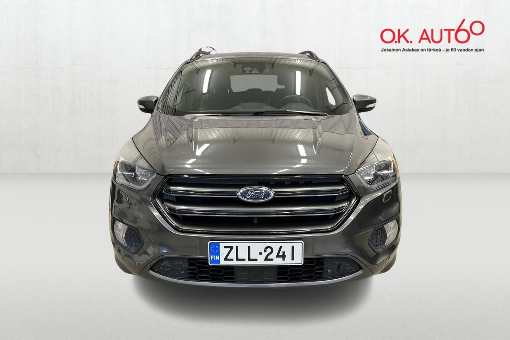 FORD Kuga 7