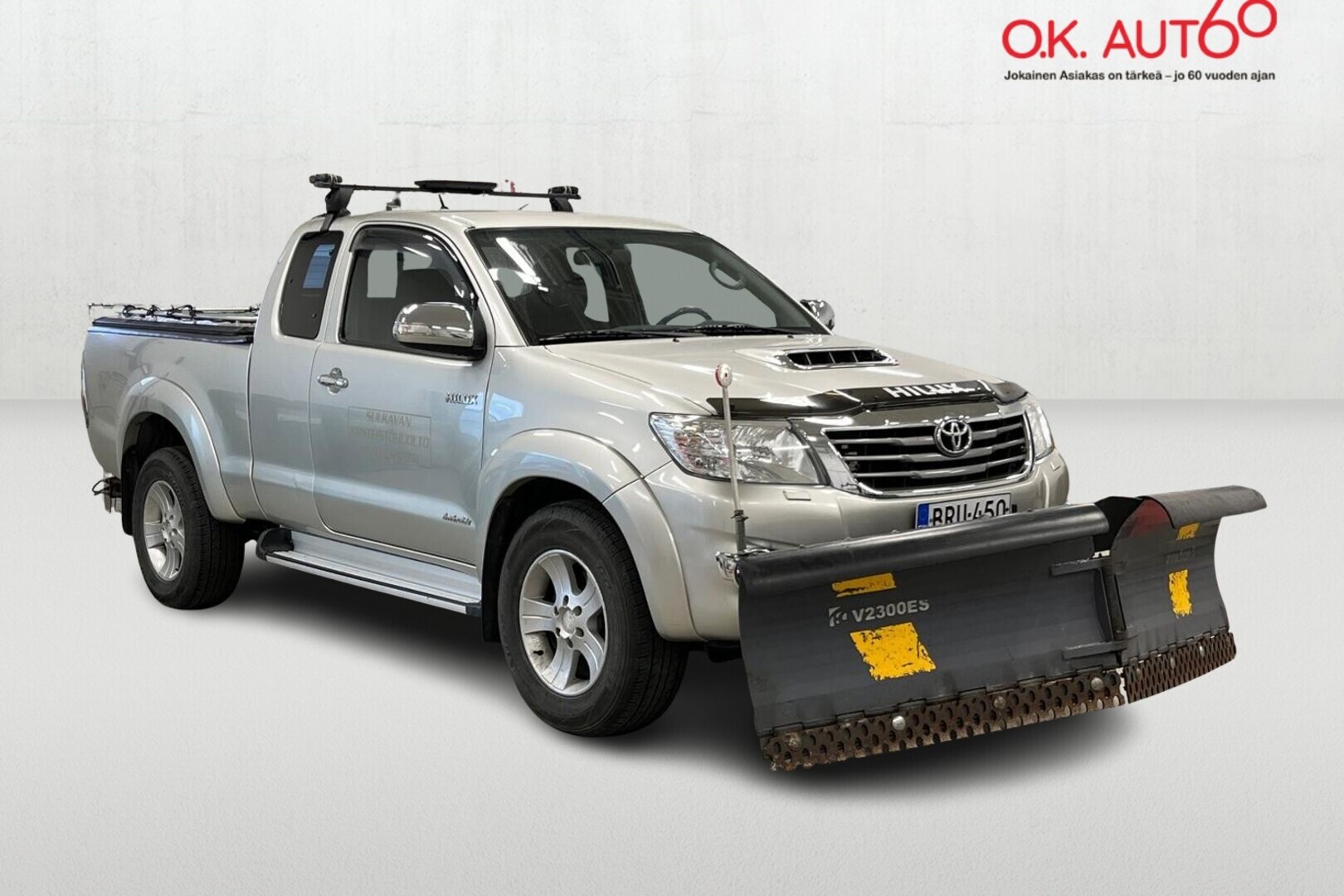 TOYOTA Hilux 6