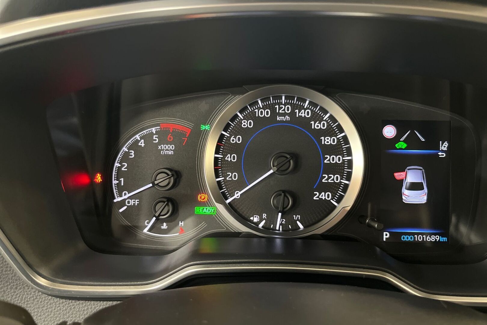 TOYOTA COROLLA 13