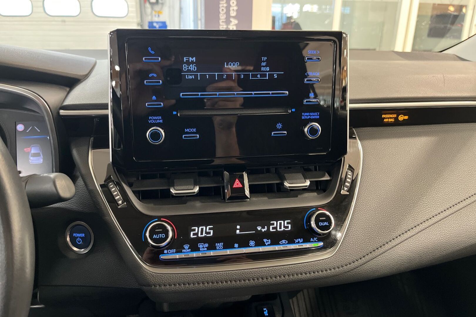 TOYOTA COROLLA 14