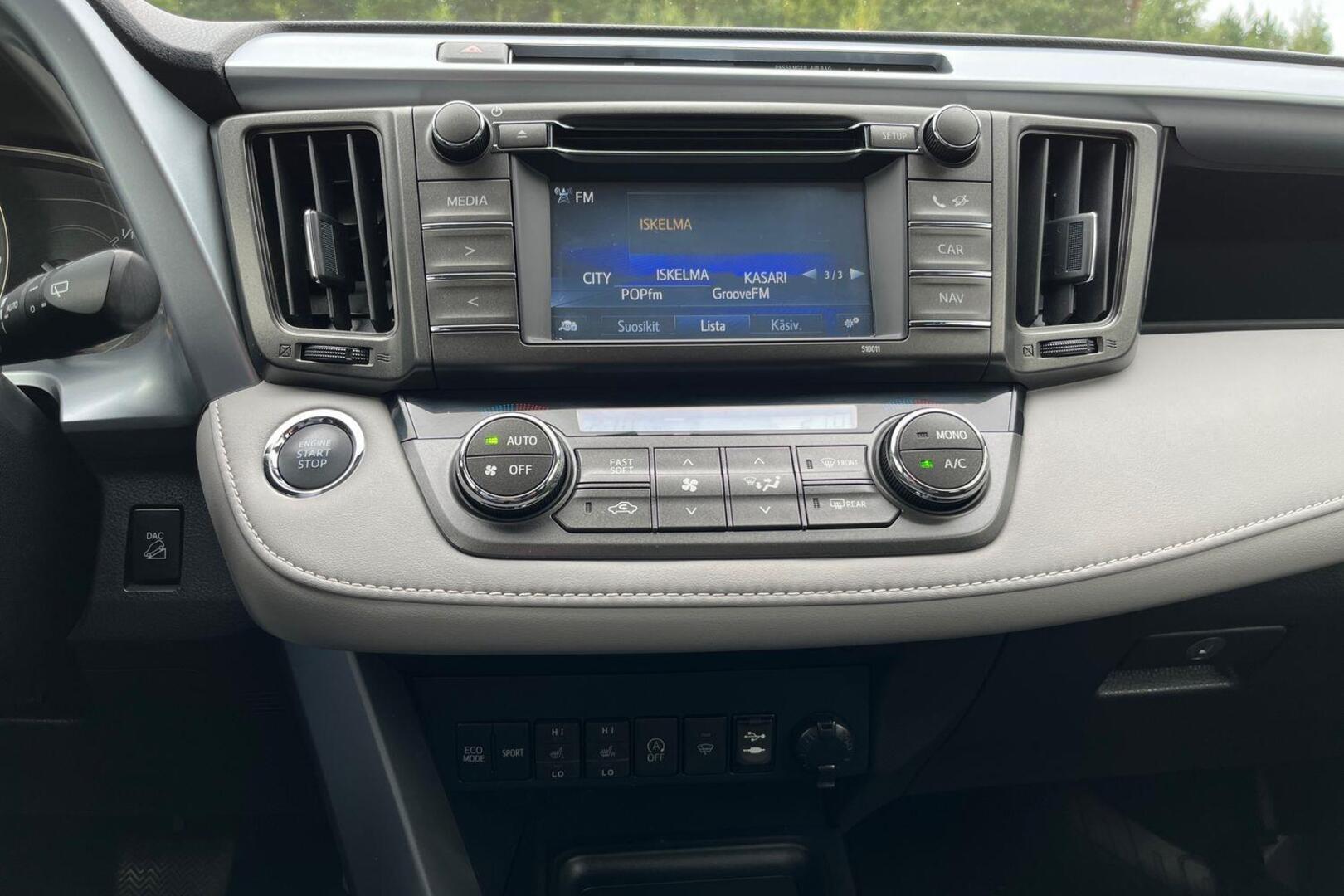 TOYOTA RAV4 14