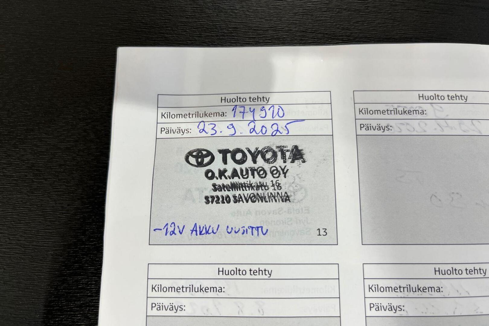 TOYOTA RAV4 24