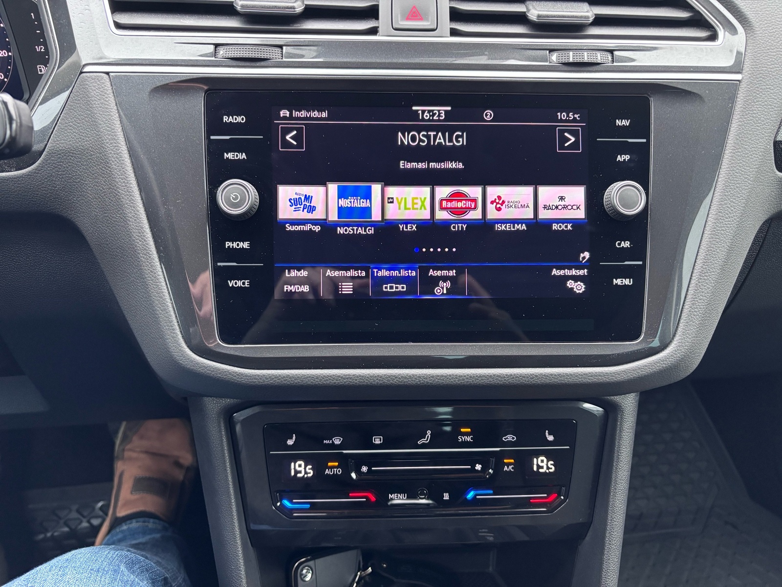 Volkswagen Tiguan 15
