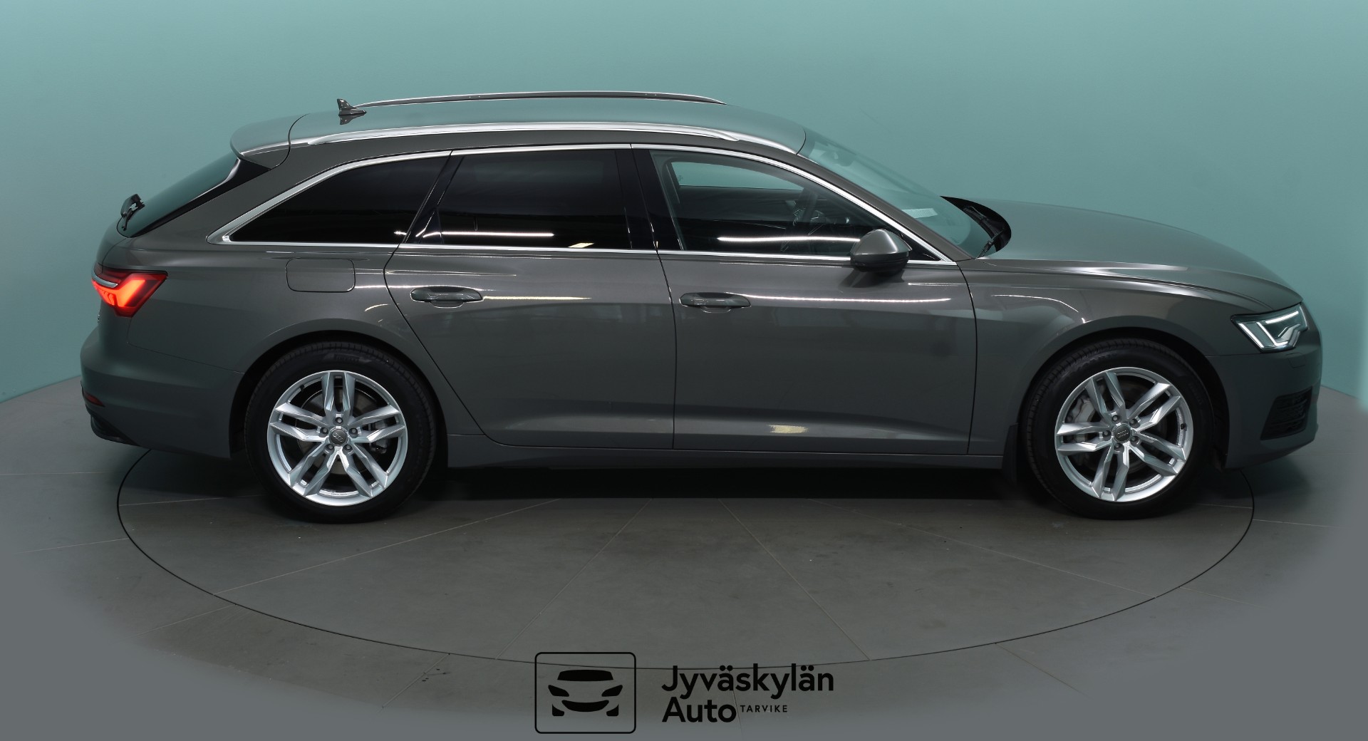 AUDI A6 6
