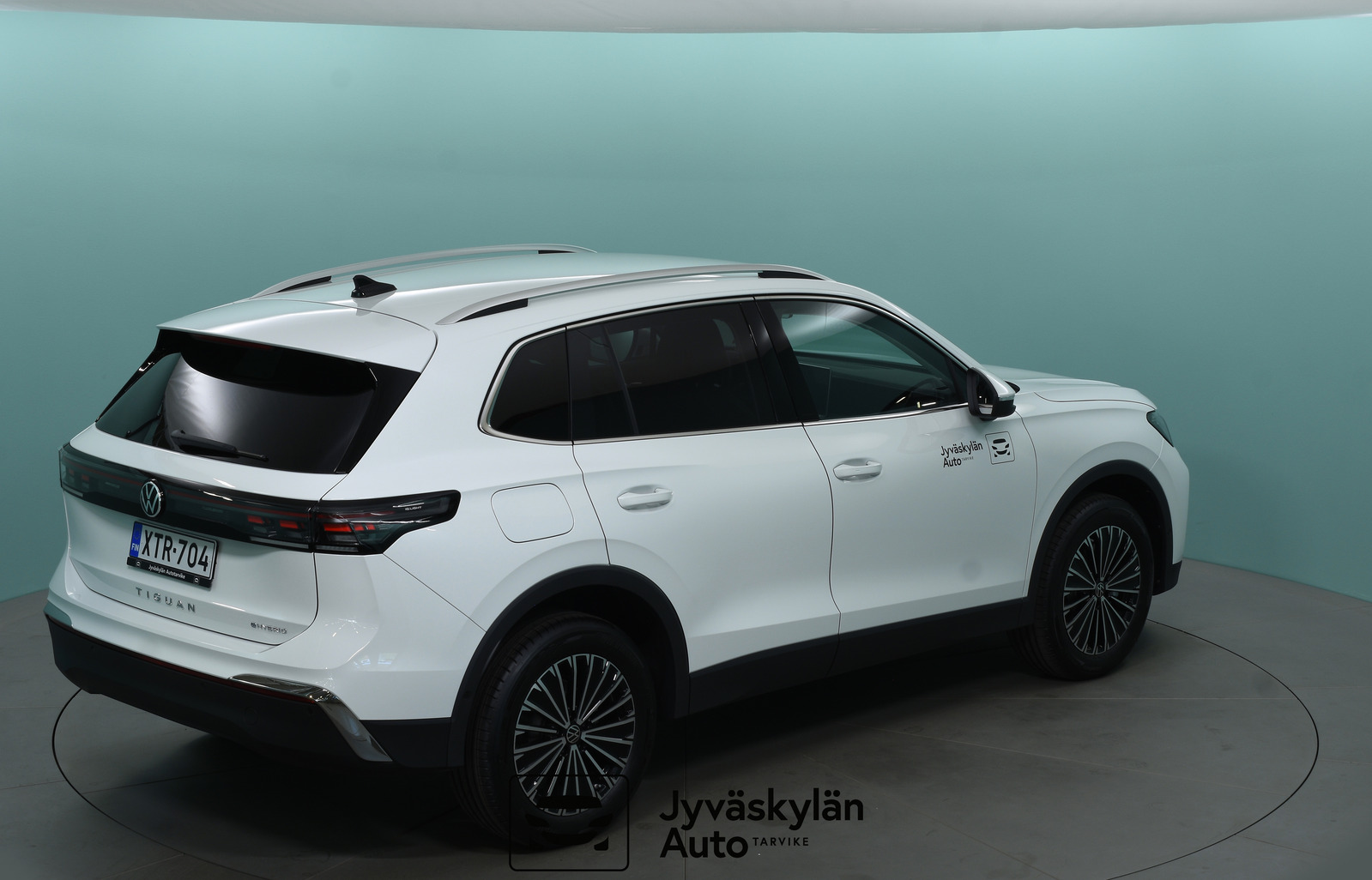 Volkswagen Tiguan 9