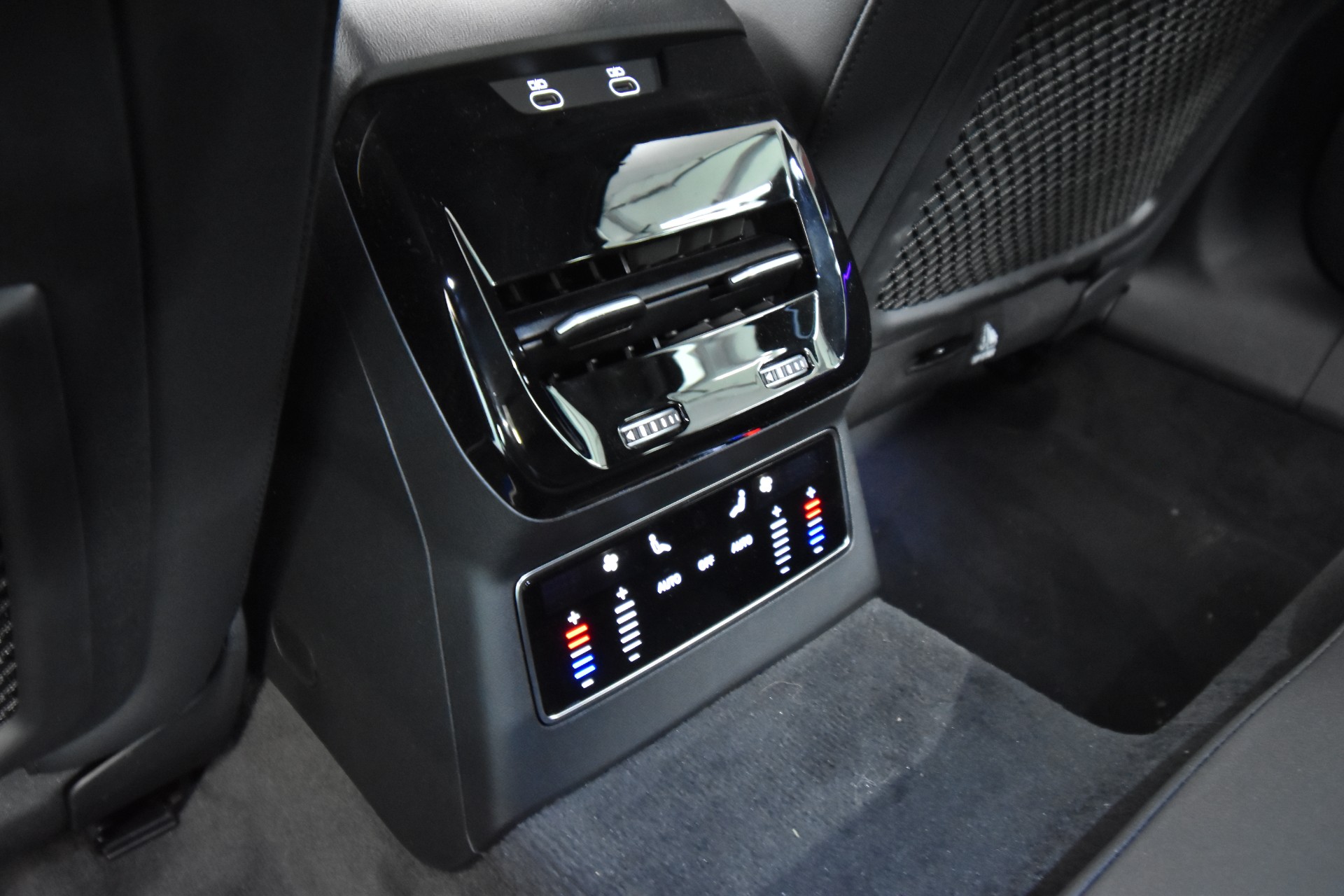 Audi A6 30
