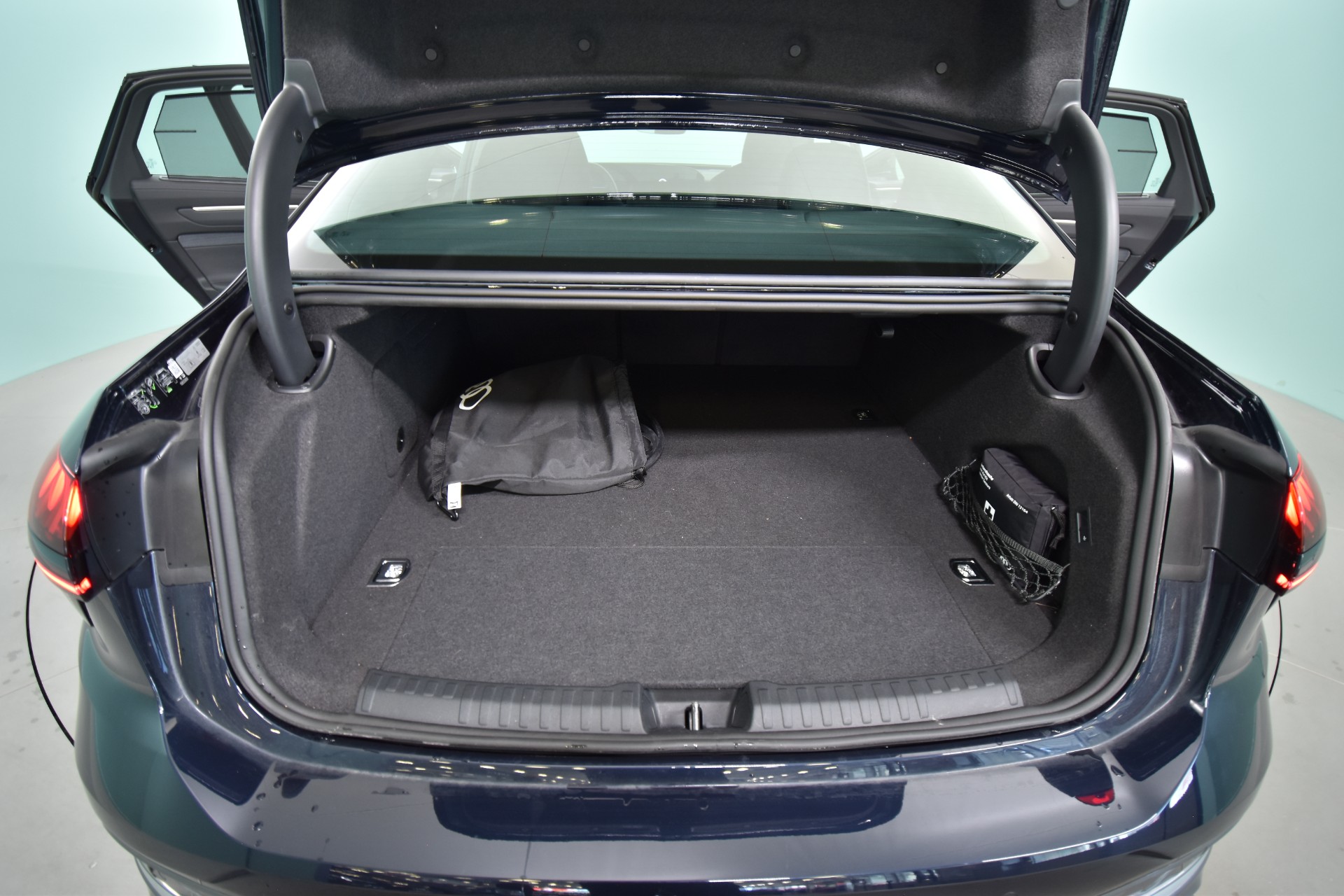 Audi A6 32