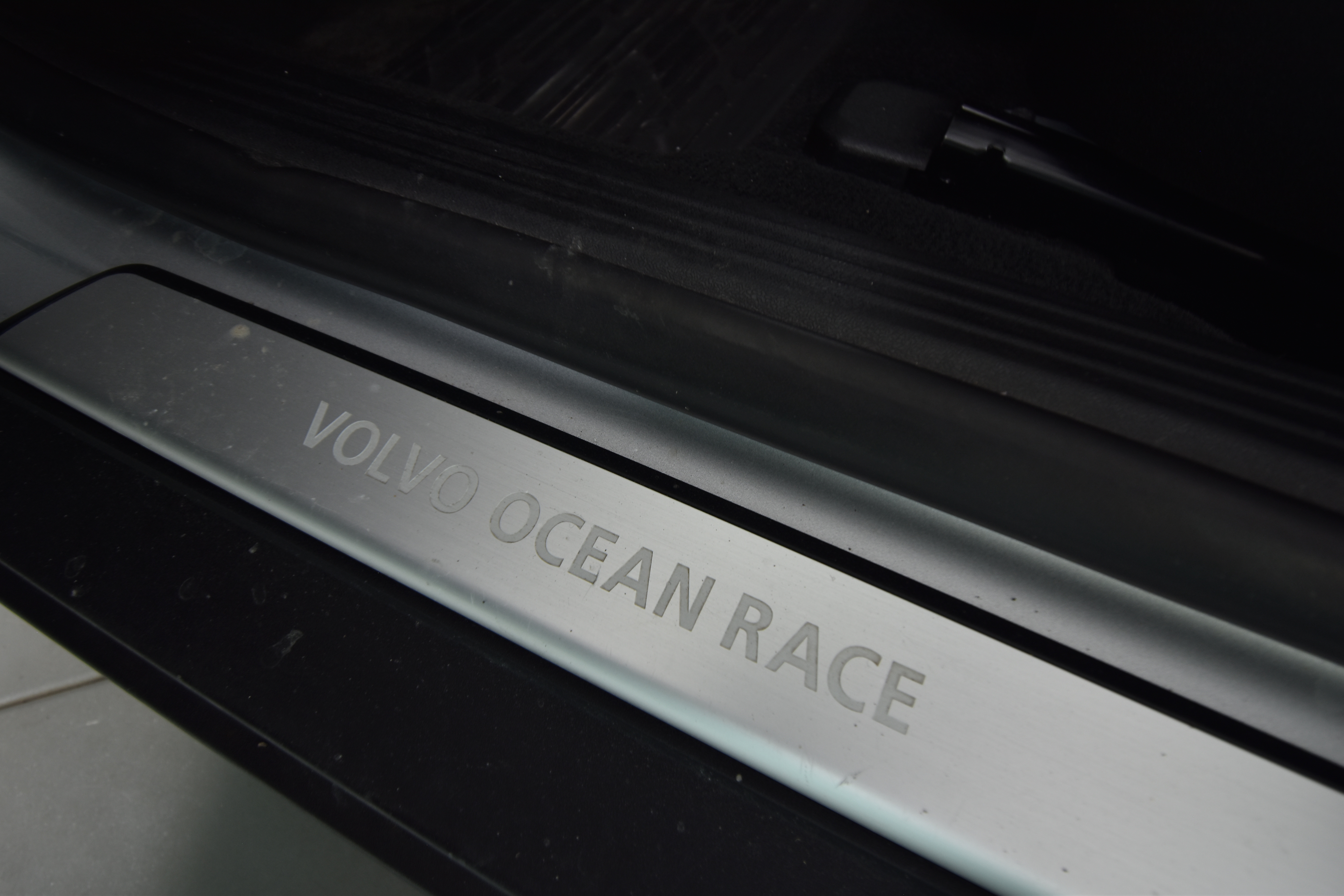 VOLVO V40 Cross Country 2015