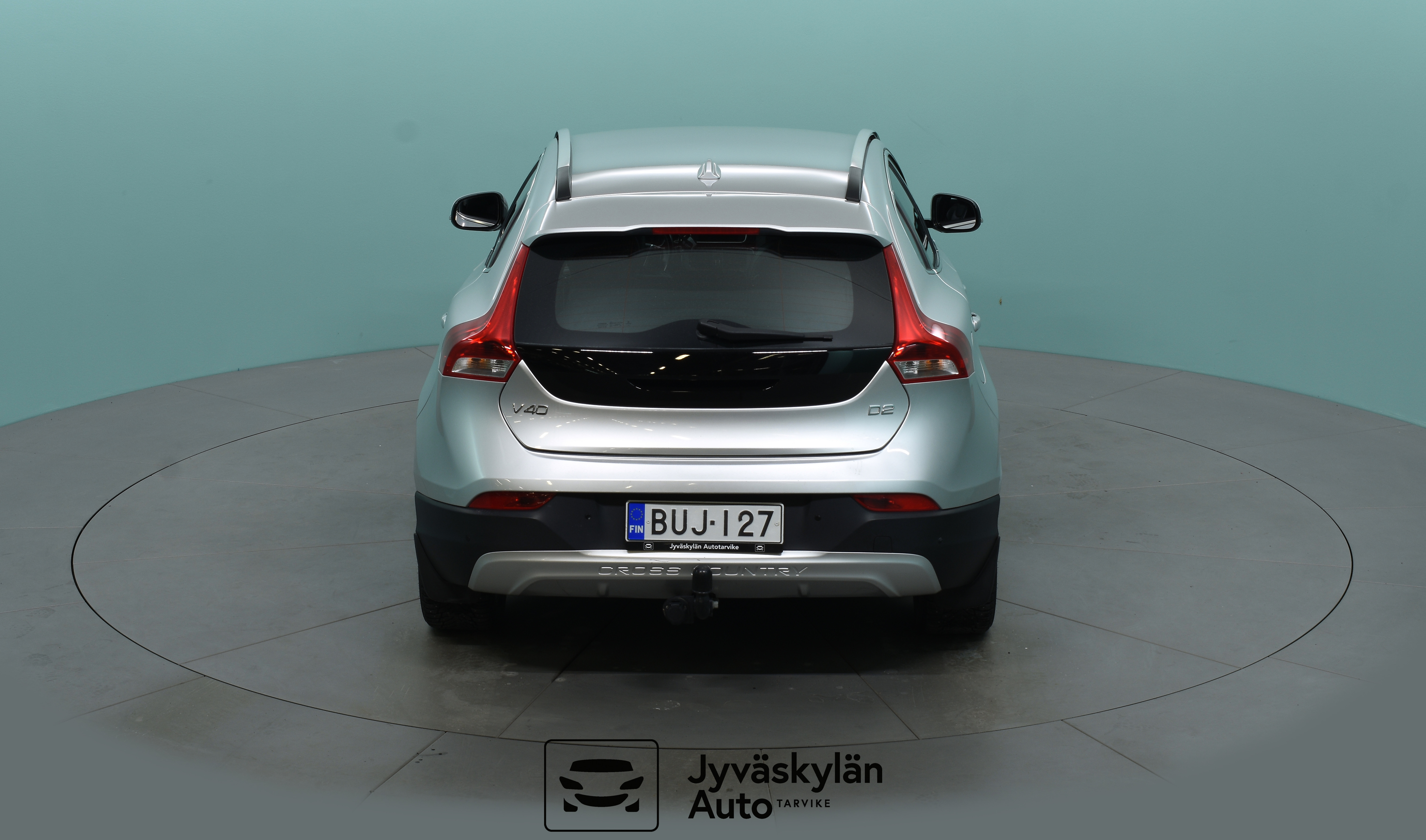 VOLVO V40 Cross Country 2015