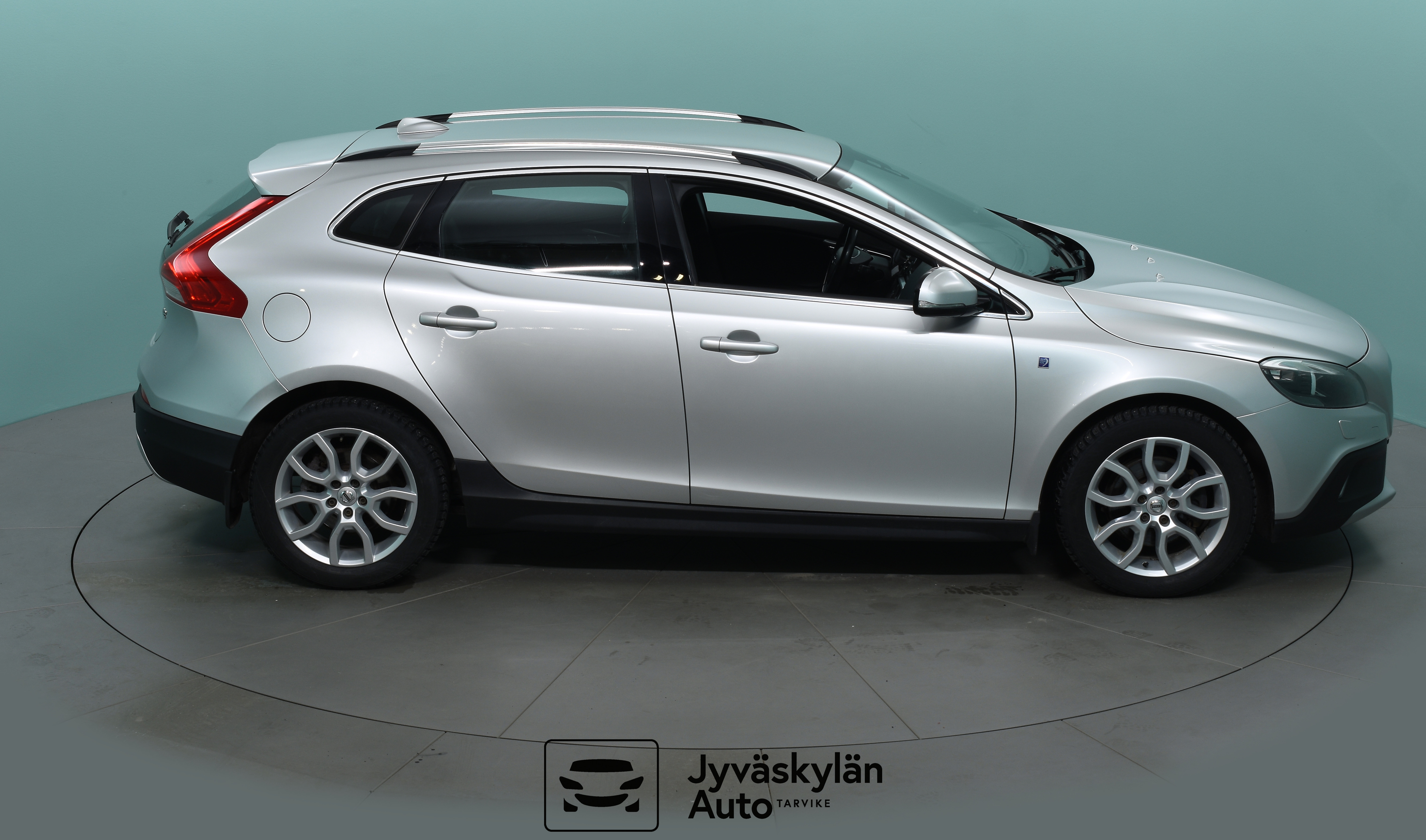 VOLVO V40 Cross Country 2015