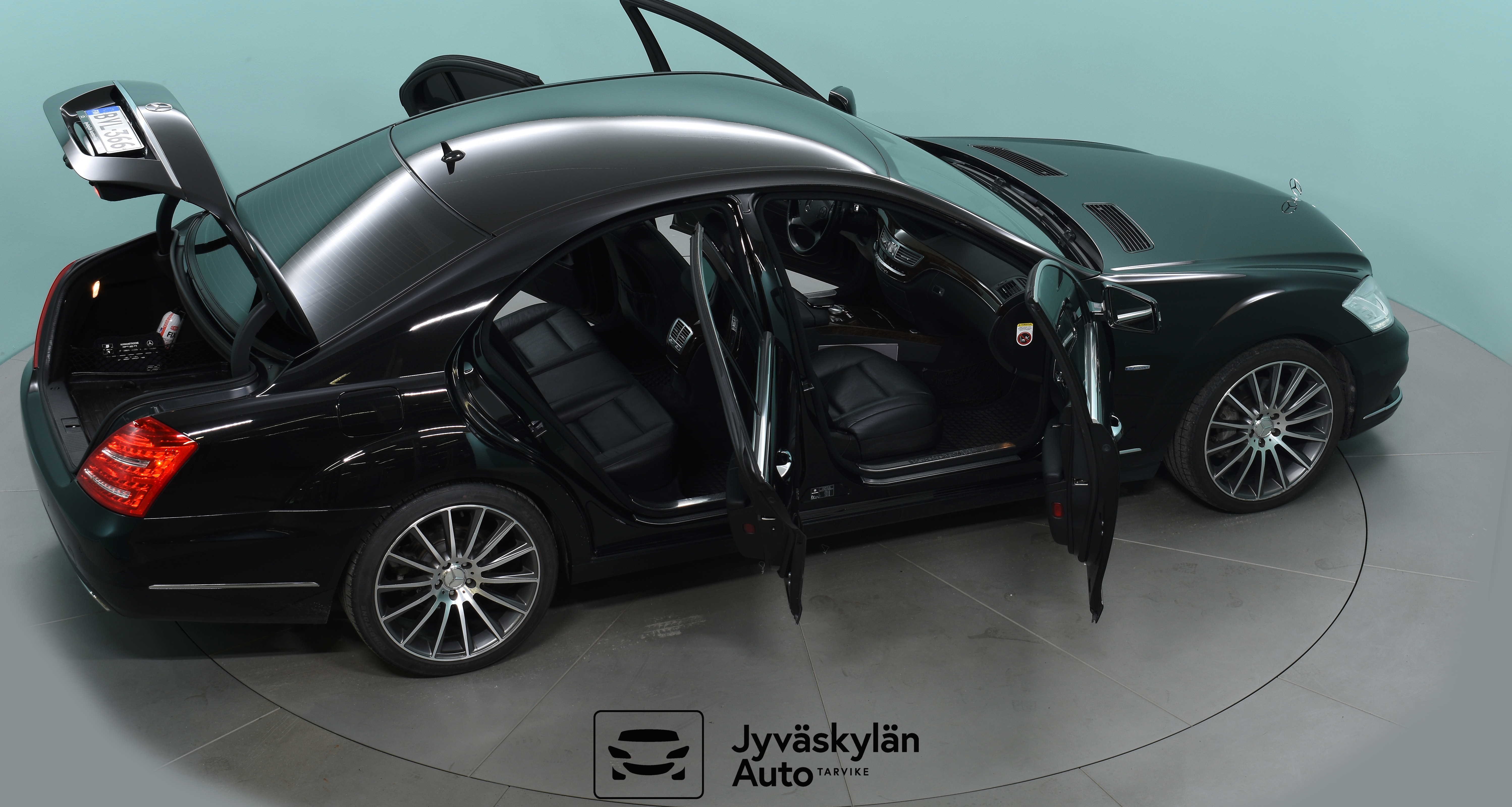 MERCEDES-BENZ S 2012