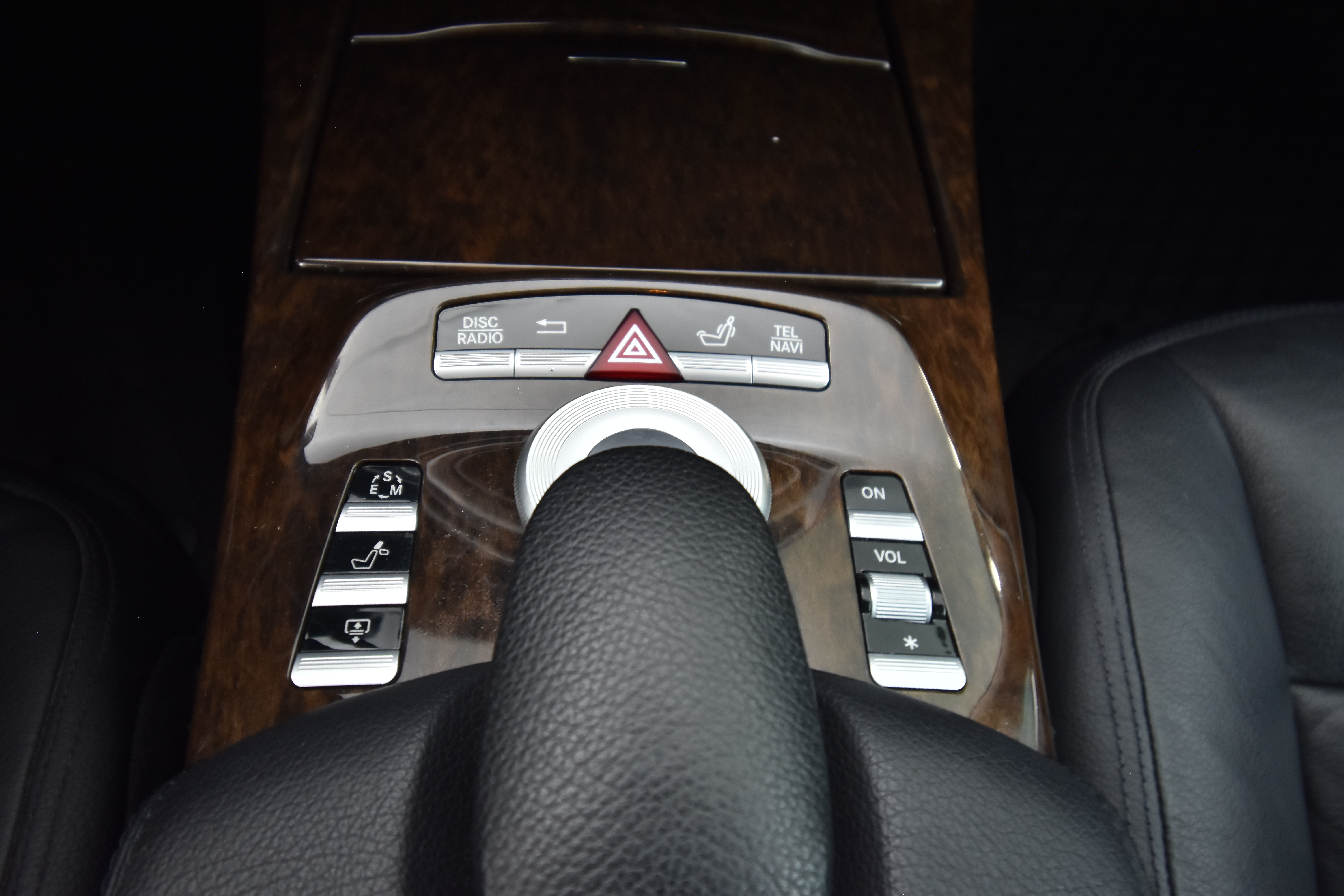 MERCEDES-BENZ S 2012