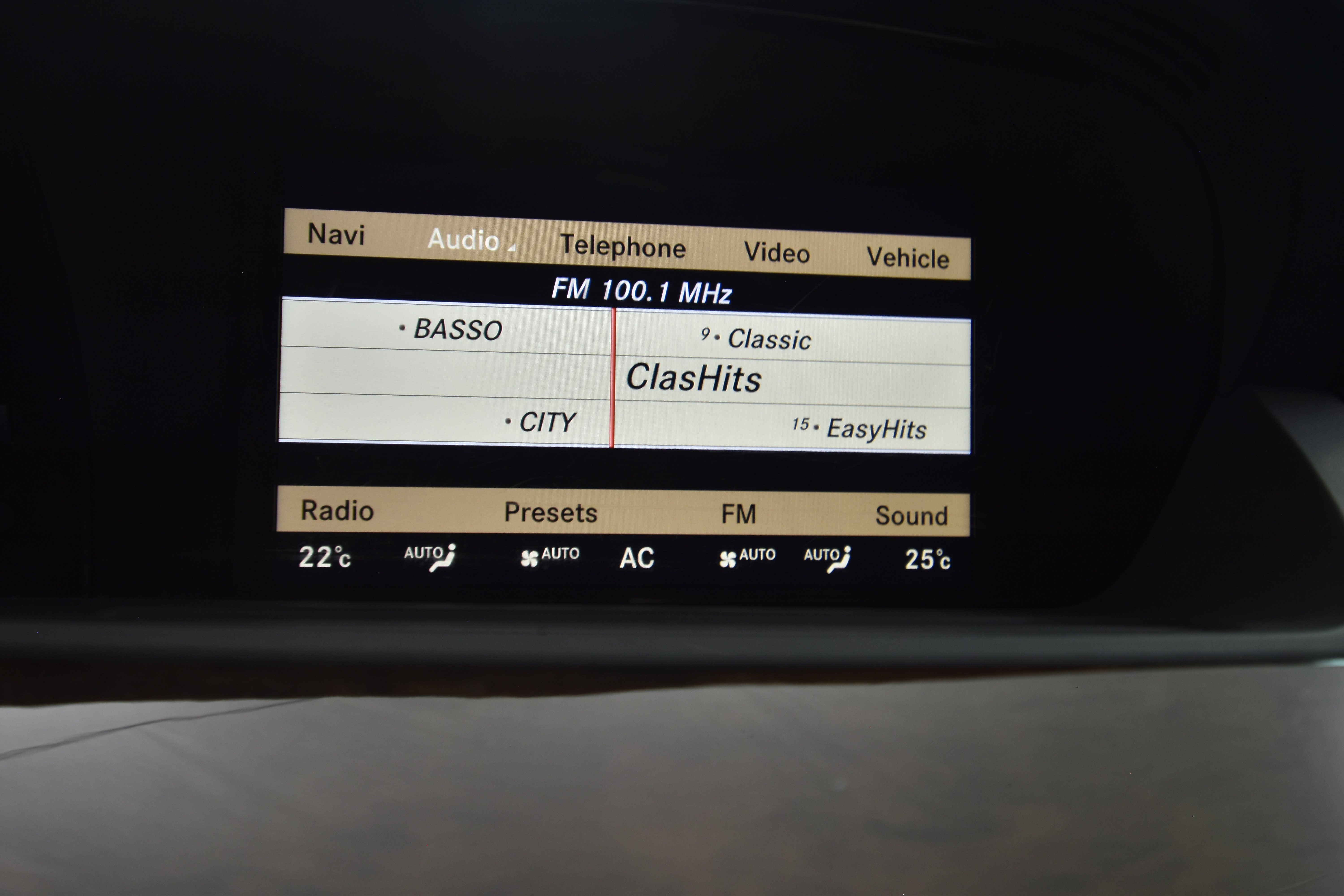 MERCEDES-BENZ S 2012