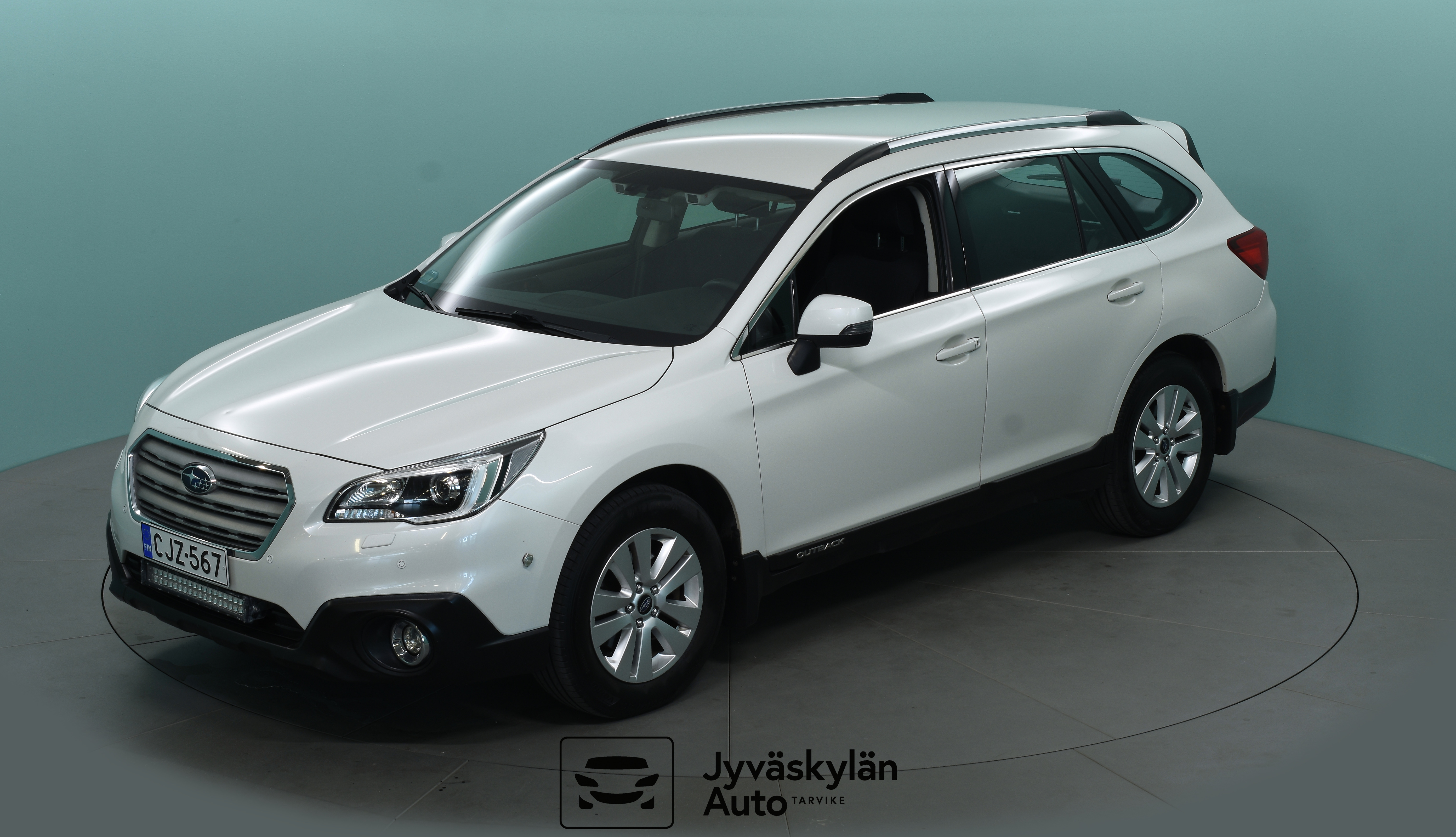 SUBARU Outback 2015